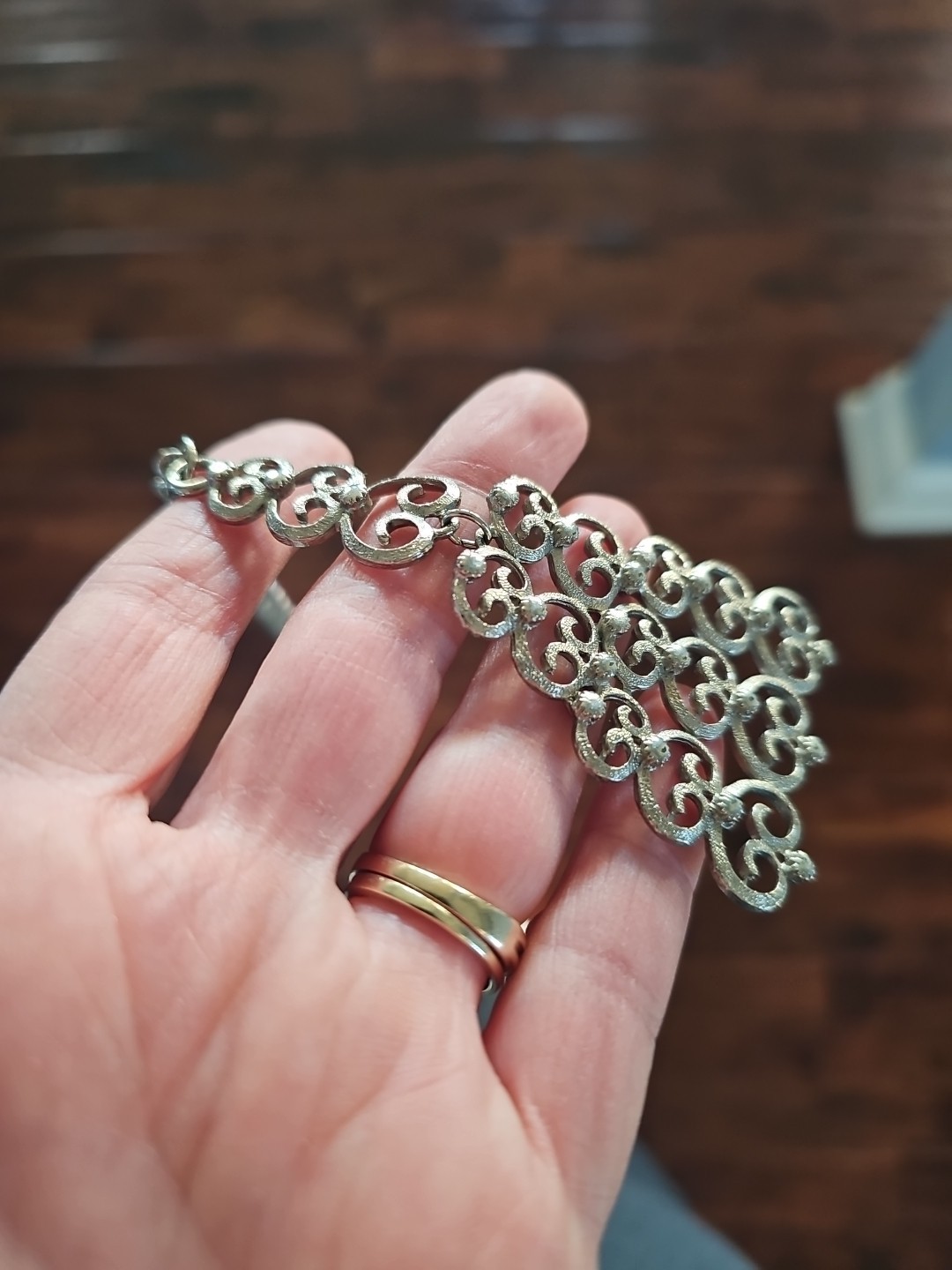 Vintage Brutalist Scroll Tree Pendant Necklace Silvertone Textured Chain