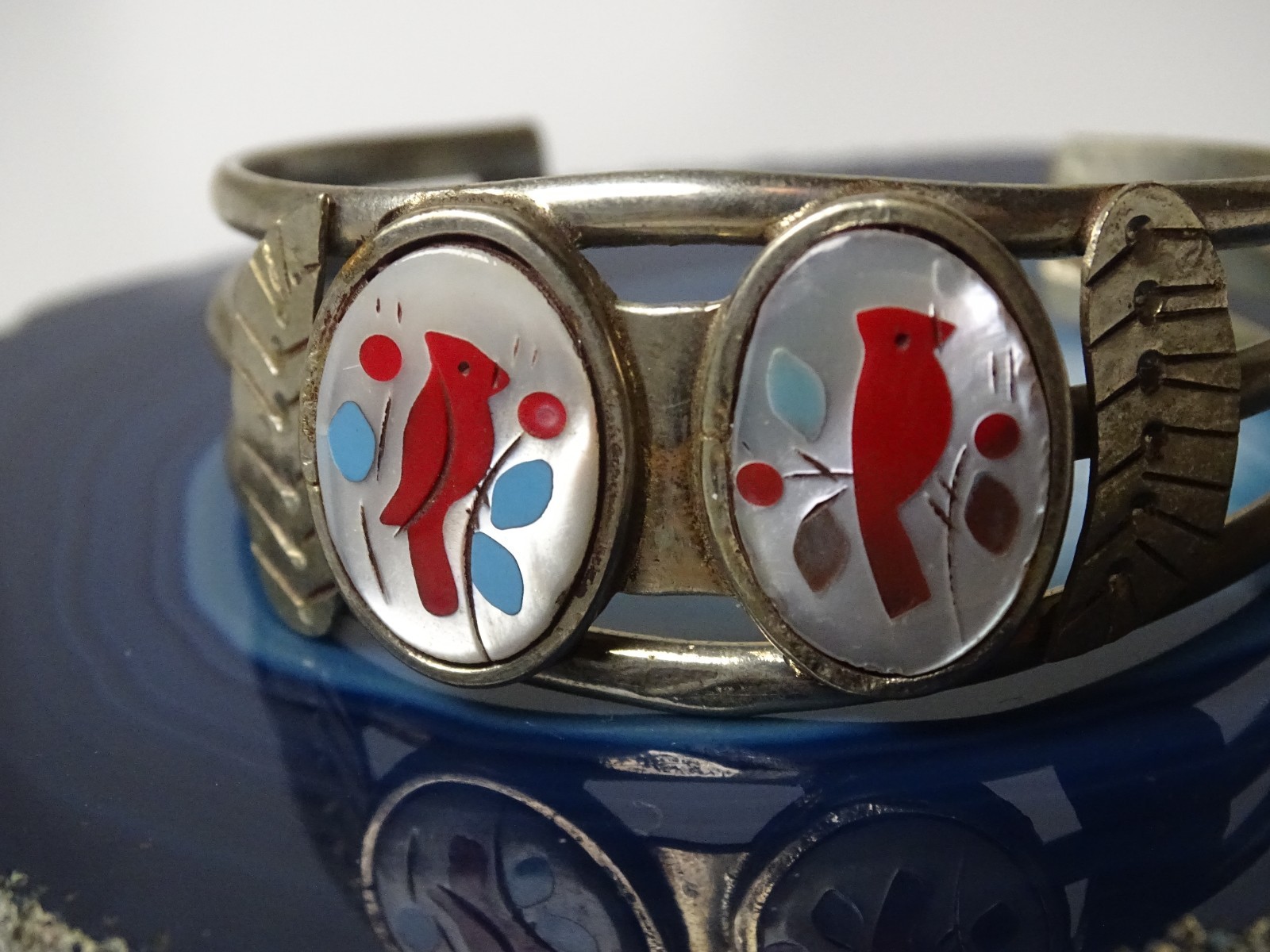 Vintage Mexican Alpaca Silver MOP Red Cardinal Bird Mosaic Cuff Bracelet 5.75