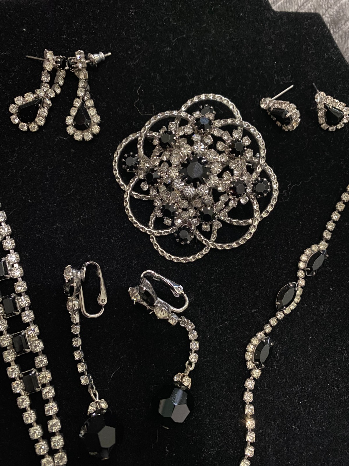 Vintage MCM Black White Clear Rhinestone Jewelry Lot 6 Brooch Bracelets Earrings