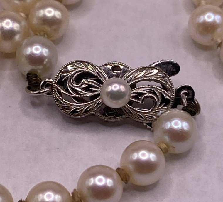 Mikimoto Vintage Sterling Silver Pearl Necklace 6mm 28”