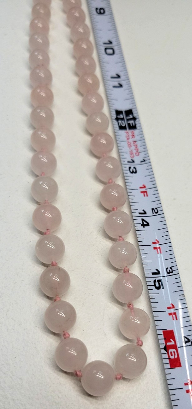VTG Rose Quartz Hand Knotted 32″ Continuous Gemstone Bead Necklace