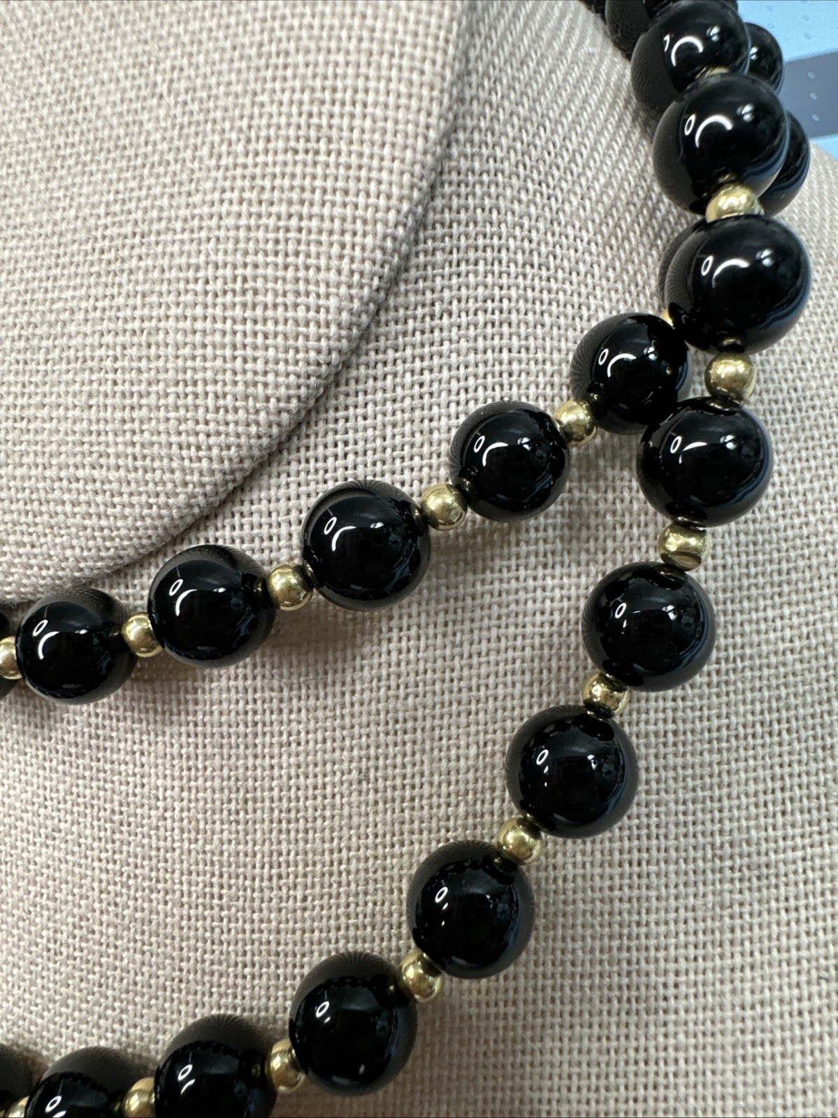 VINTAGE 1990’S 14K GOLD FILLED 8.4MM BLACK ONYX BEADS 26” NECKLACE Pullover J103