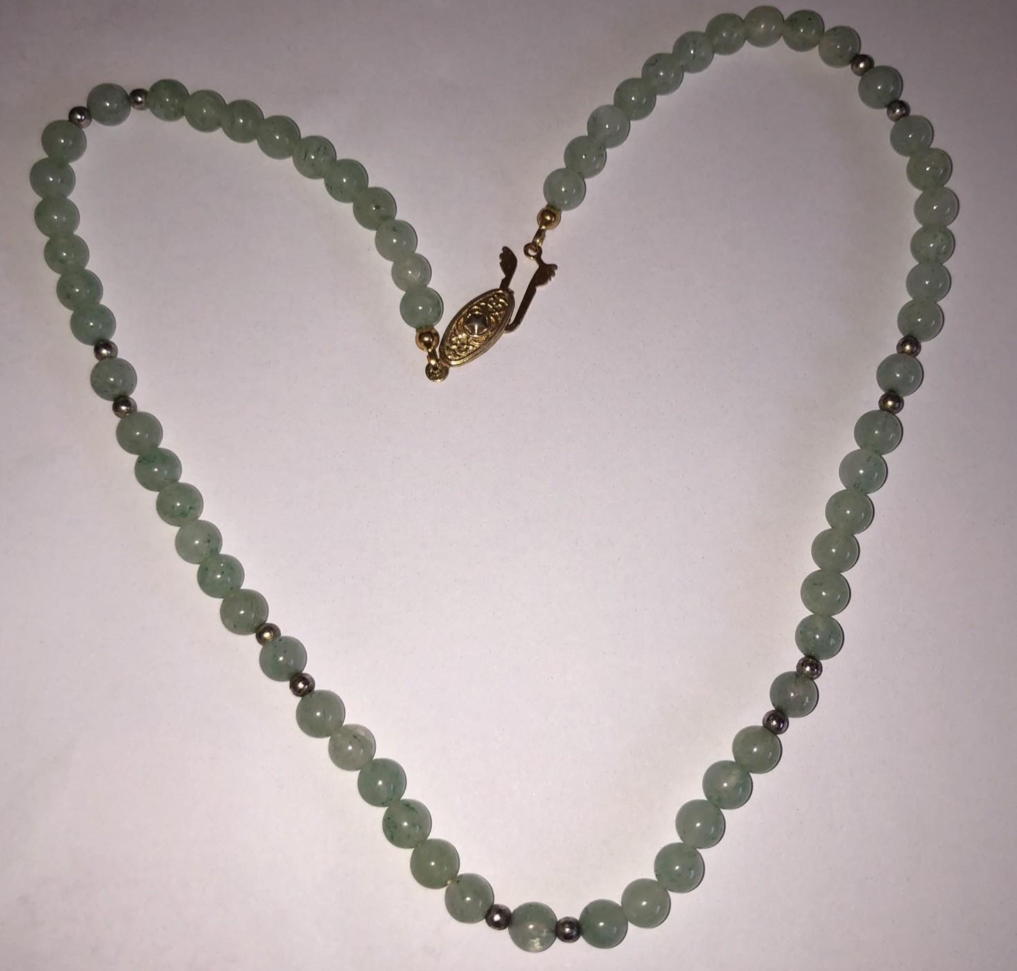 Natural Green Jadeite Jade Bead 16” Necklace Gold Tone Clasp