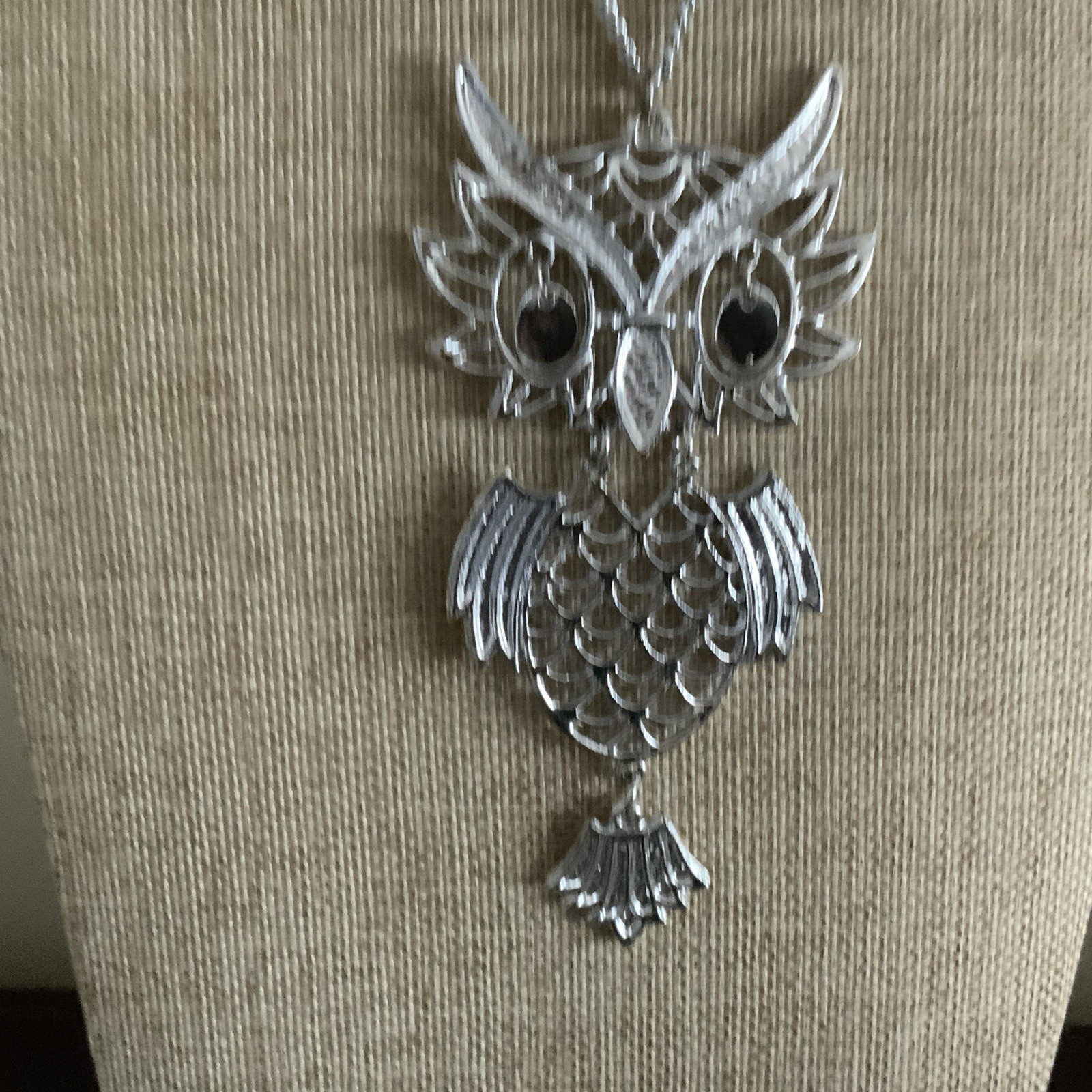 Vintage 60s silver tone articulated owl link necklace
