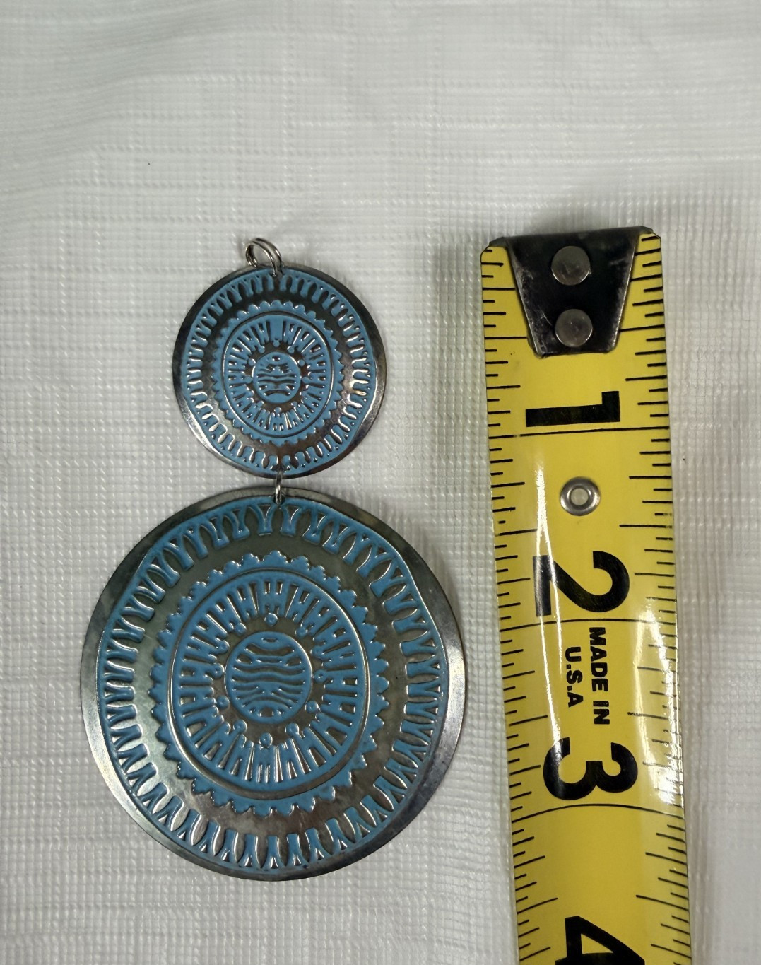 Costume Jewelry Lot Of 4 Necklace Pendants Metal Resin Partial Bracelet