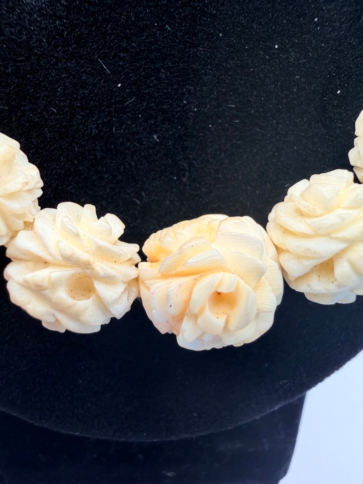 vintage Chinese export hand-carved bovine bone rose necklace, circa 1920-40