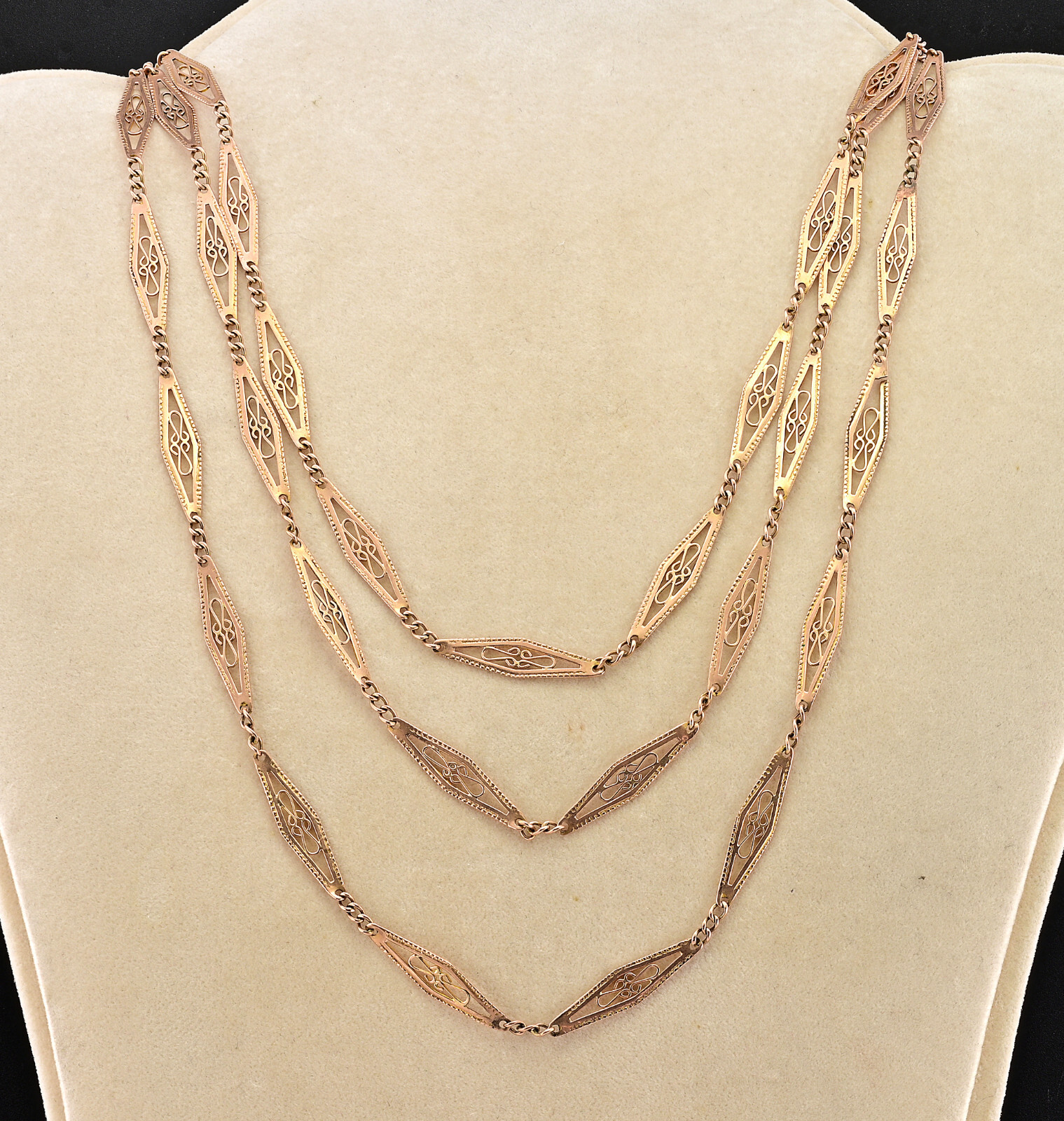 Art Nouveau Filigree Lozenge 61.41inches 9 KT Rose Gold Long Chain