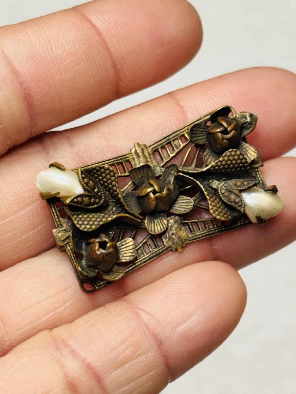 Vtg Unmarked Antique Victorian Floral Baroque Pearl Edwardian Mini Brooch Pin