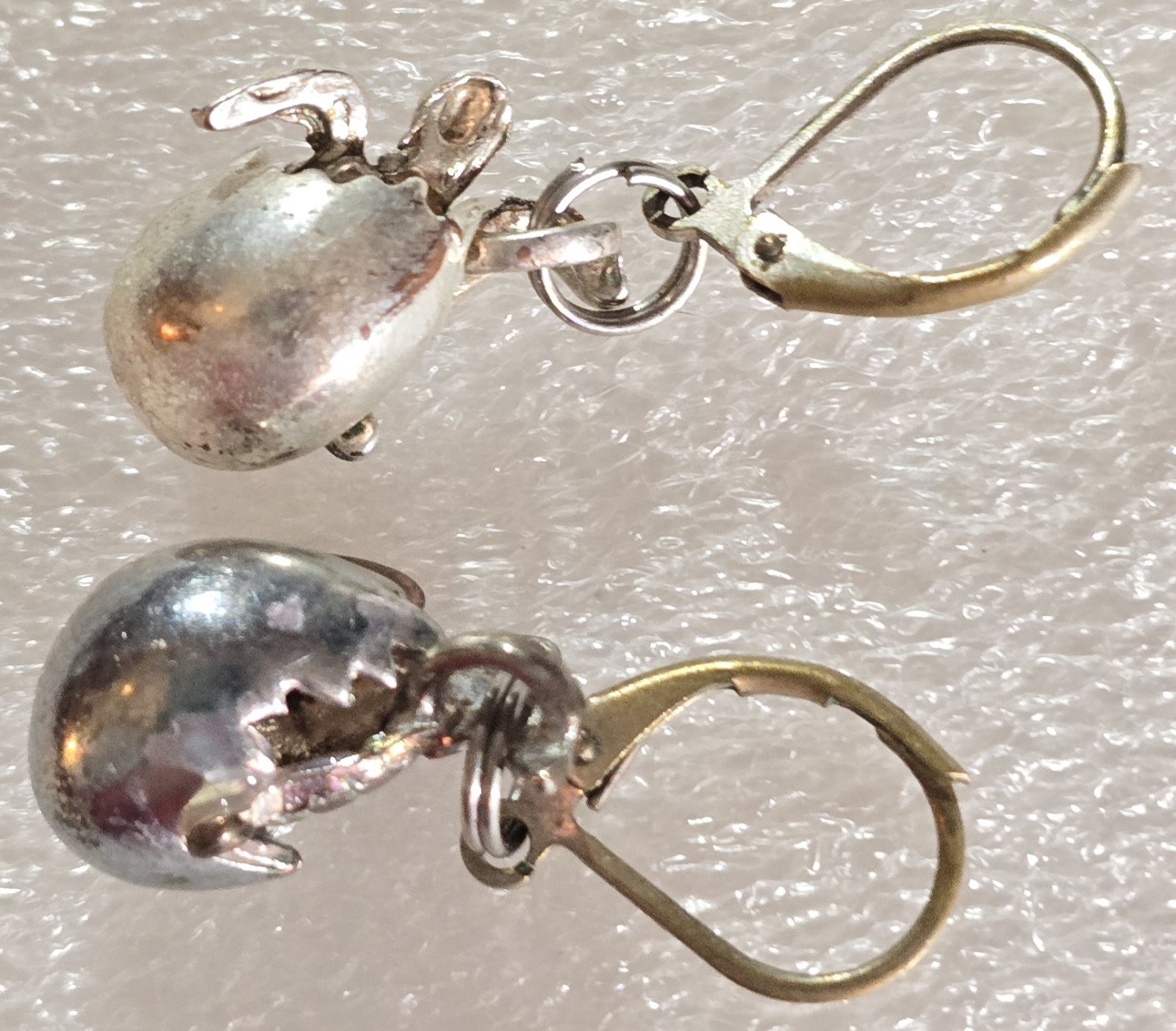 Vintage Silver Tone Figural Baby Hatching Turtles Shells Drop Pierced Earrings