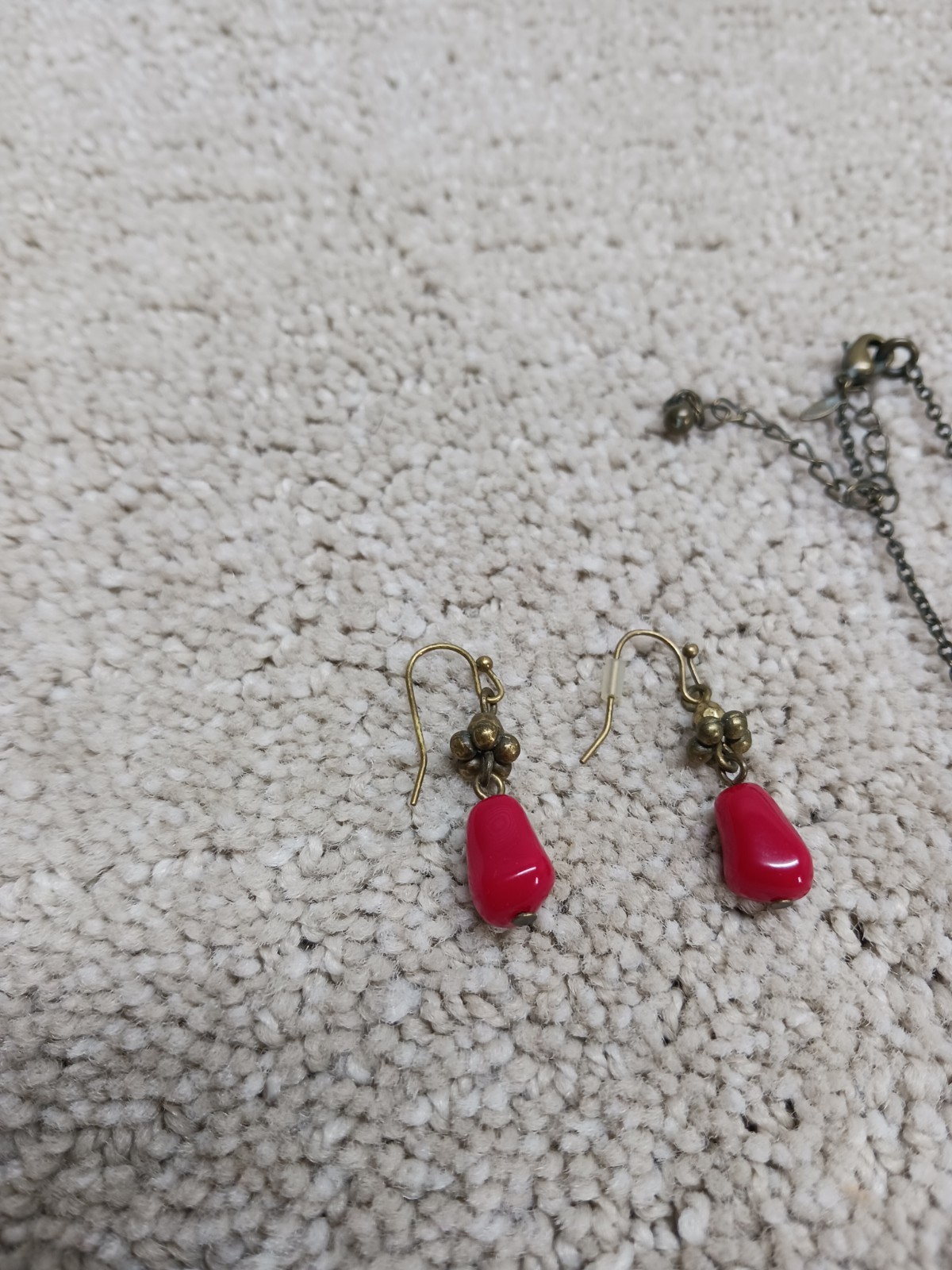 Unbranded Design Gold-Red Tone Beaded Necklace W/ Earrings