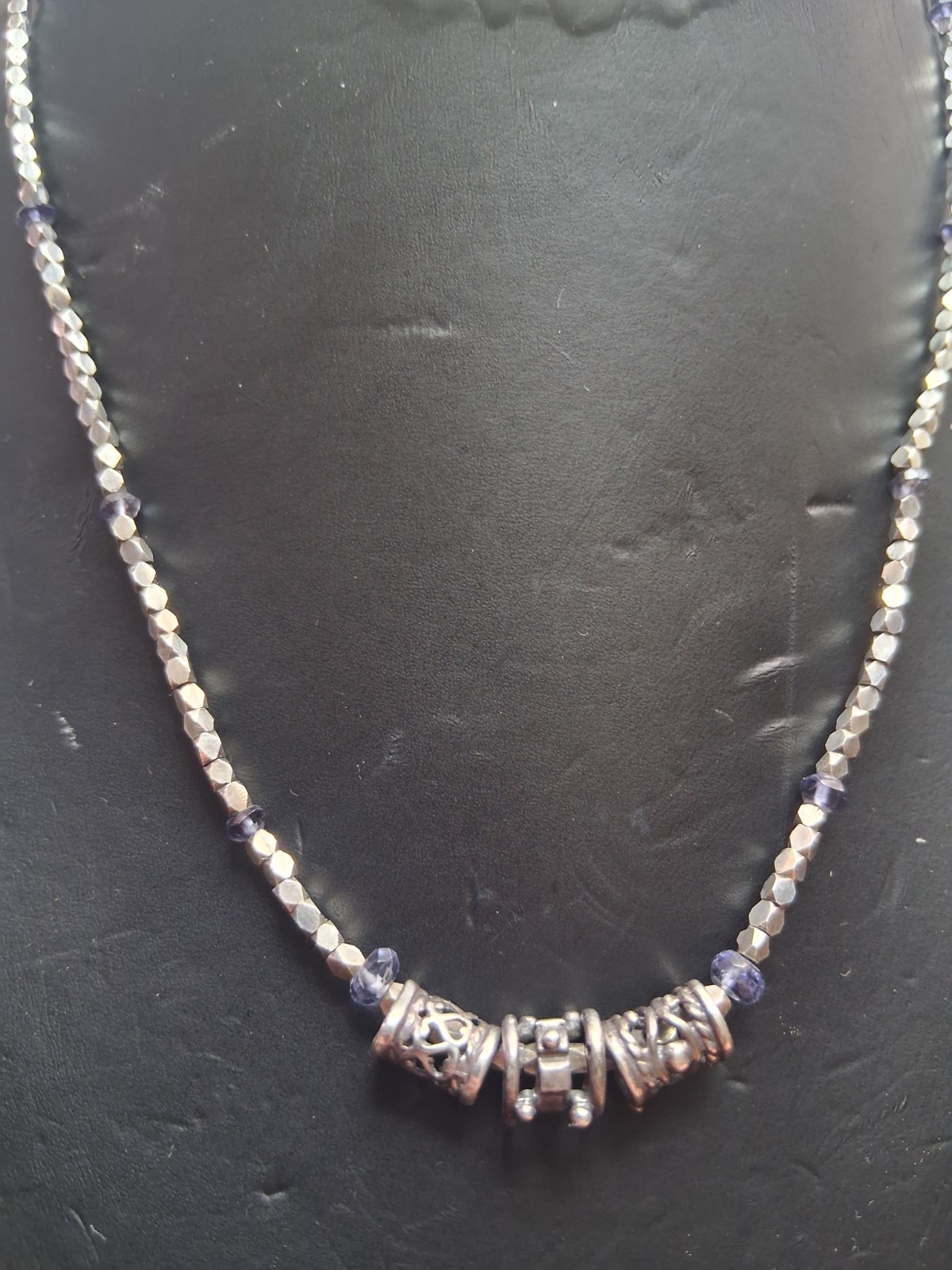Sterling silver bead & amethyst chip accent bead necklace w/925 accent beads 17″