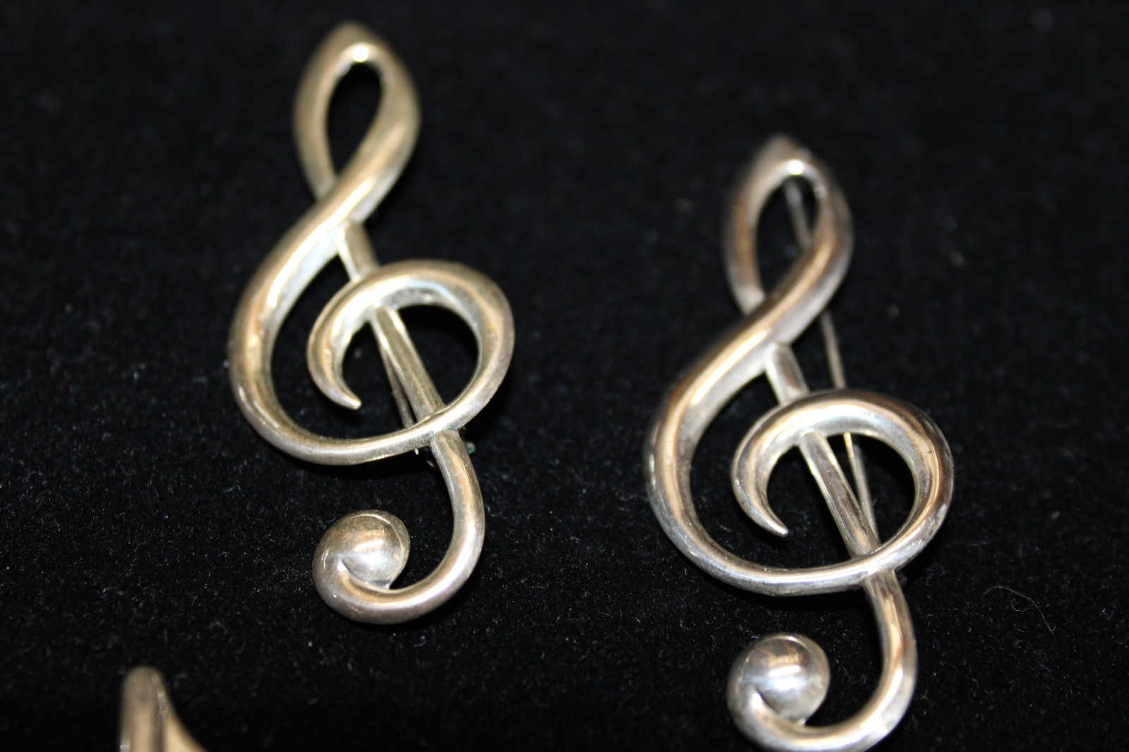 VTG (8) STERLING MUSICAL NOTES THEME PINS BROOCHES LOT LANG, BEAU, ETC. 36g