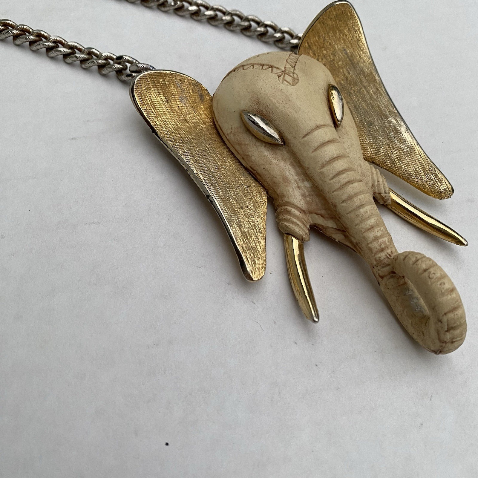 Vintage RAZZA Elephant Necklace Gold Tone Pendant Necklace 70s
