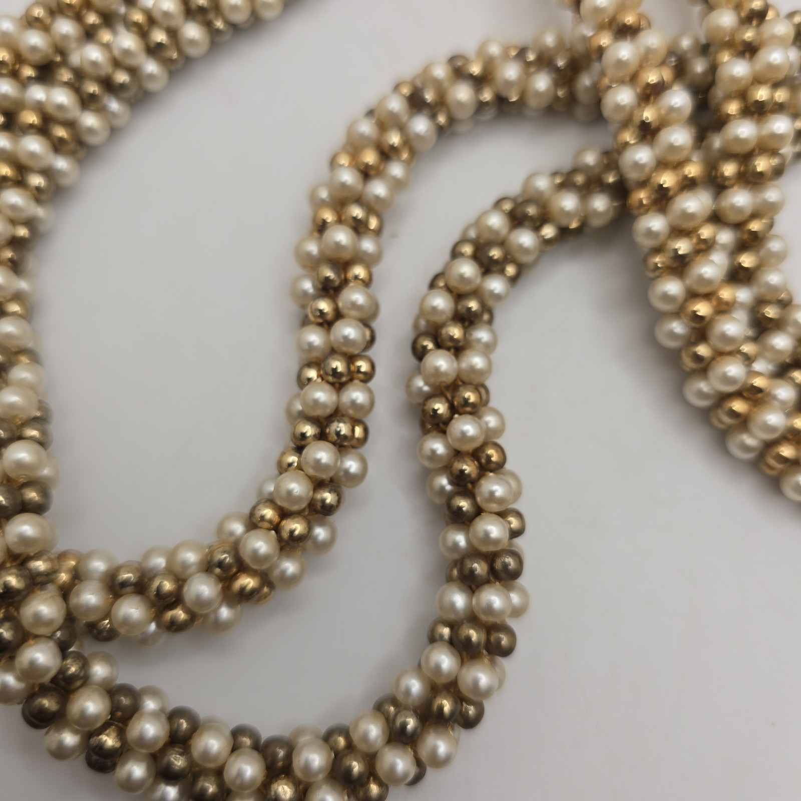 Vintage White Champagne Gold Tone Beaded Rope Necklace Long 30″ Single Double