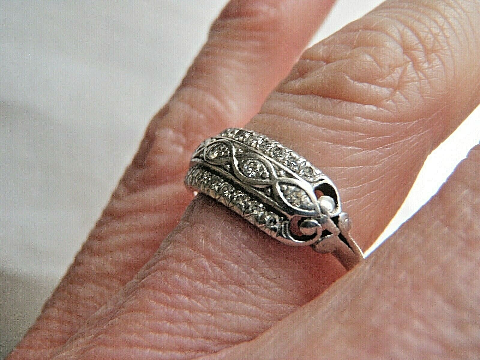 LOVELY RARE DECO ANTIQUE PLATINUM DIAMOND WEDDING BAND RIGHT HAND RING SZ 6.5