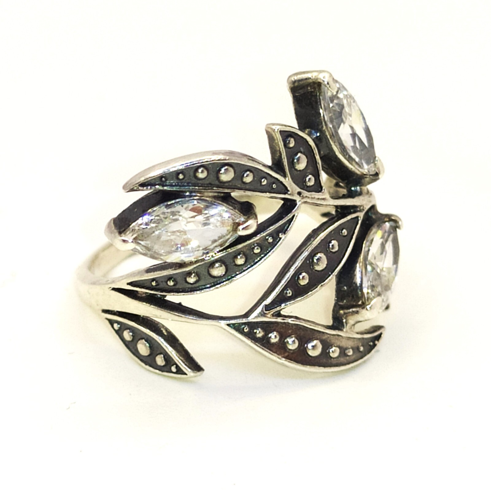 Vintage Luxury RING Silver 925 with Bright Stones -size: 8.25US (18.5mm) | #59