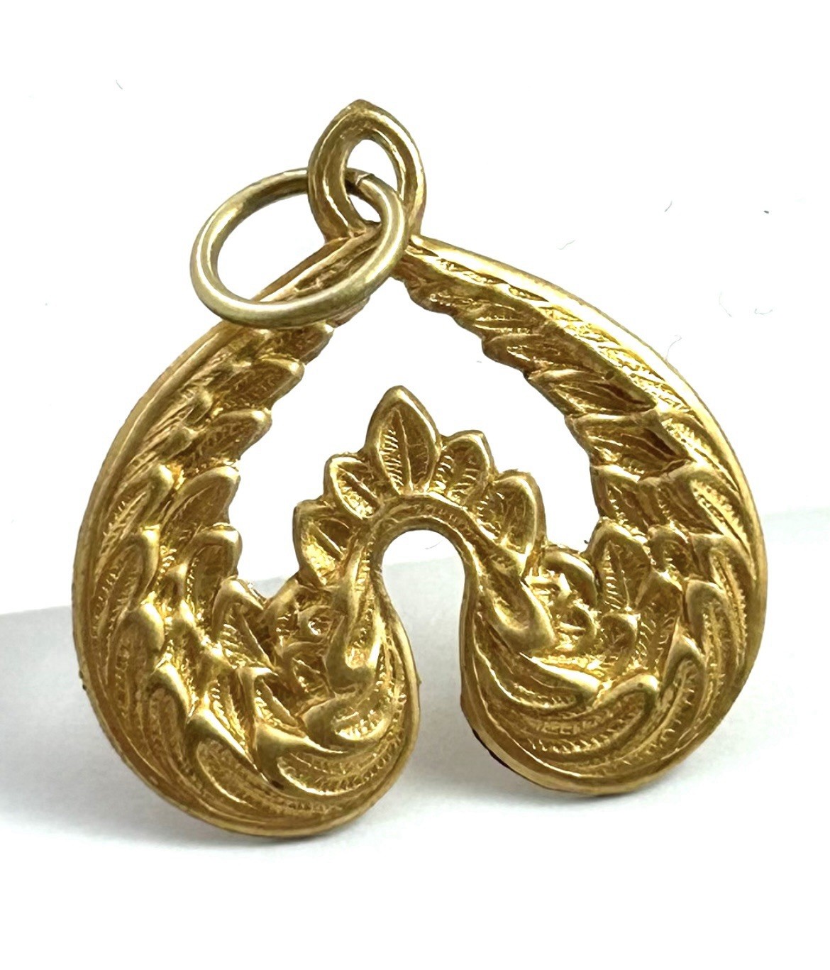 Vintage Wings Charm Pendant Ornate Brass Metal Stamping Charm Vintage Jewelry
