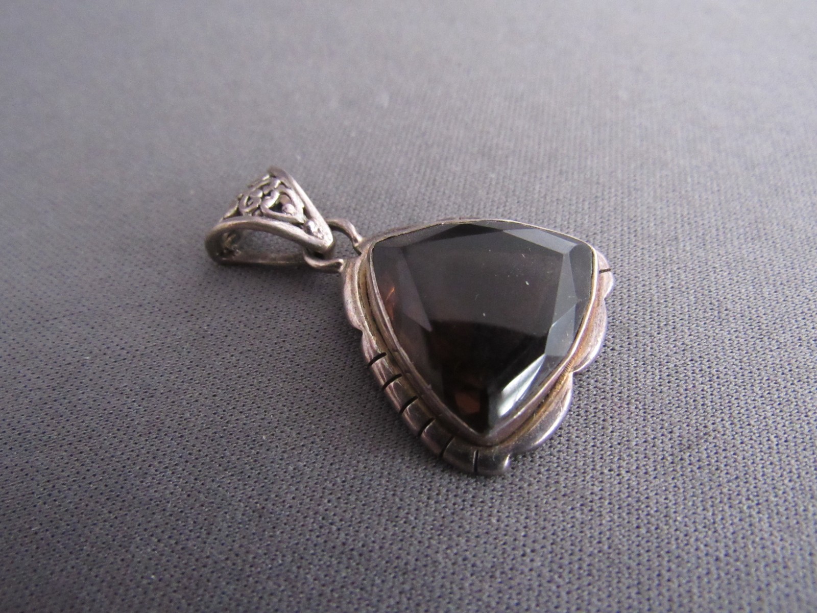 VINTAGE STERLING CHUNKY TRILLION SMOKEY QUARTZ PENDANT