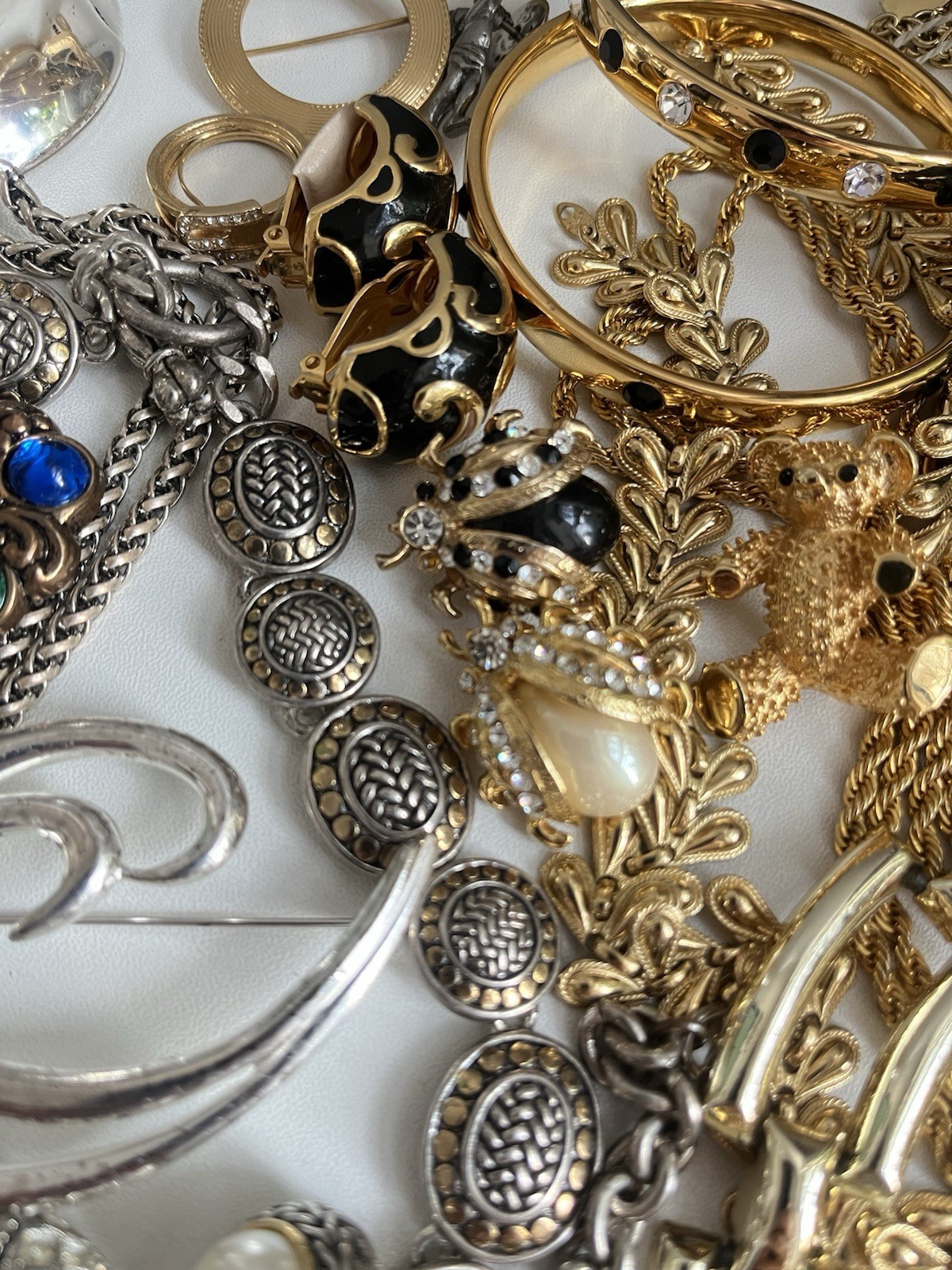 Vintage Jewelry Lot Monet Trifari Art Brooch Necklace Earrings 1960-1990’s