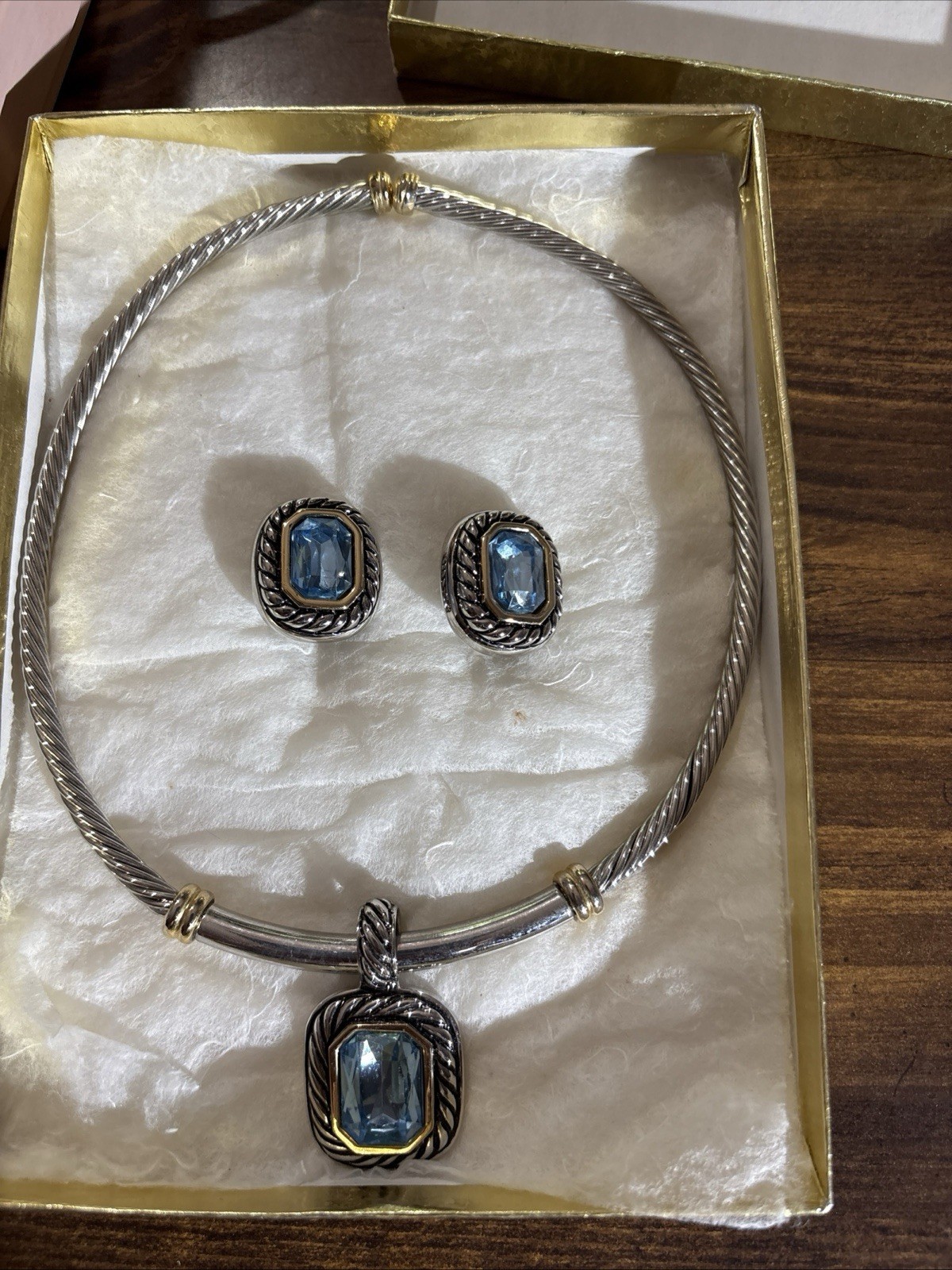 VTG 1980’S SILVER w GOLD TONE COLLAR BIB NECKLACE CLIP EARRINGS FAUX BLUE TOPAZ