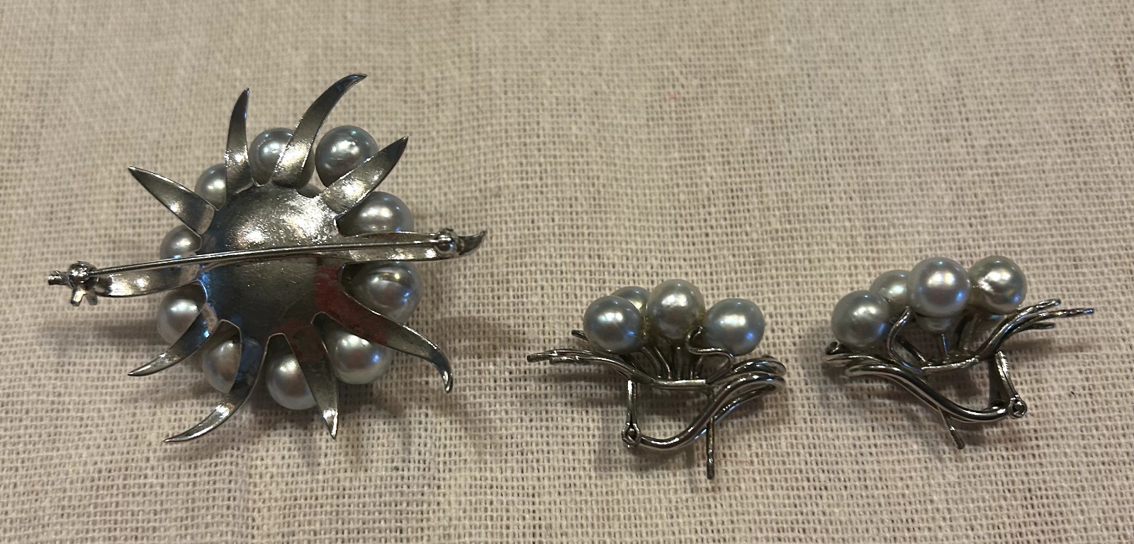 Akoya Blue Pearl Vintage Brooch and Earrings