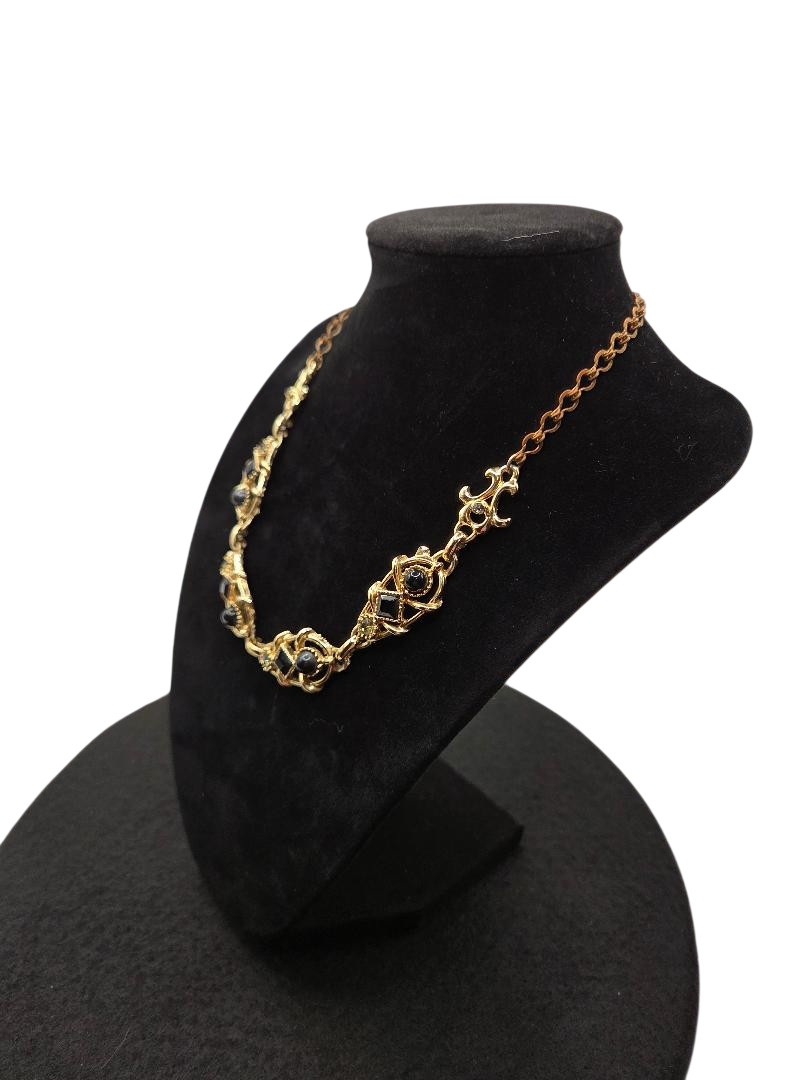 Gold‑Tone Filigree Necklace Ornate Links Black Glass Unmarked Statement Piece