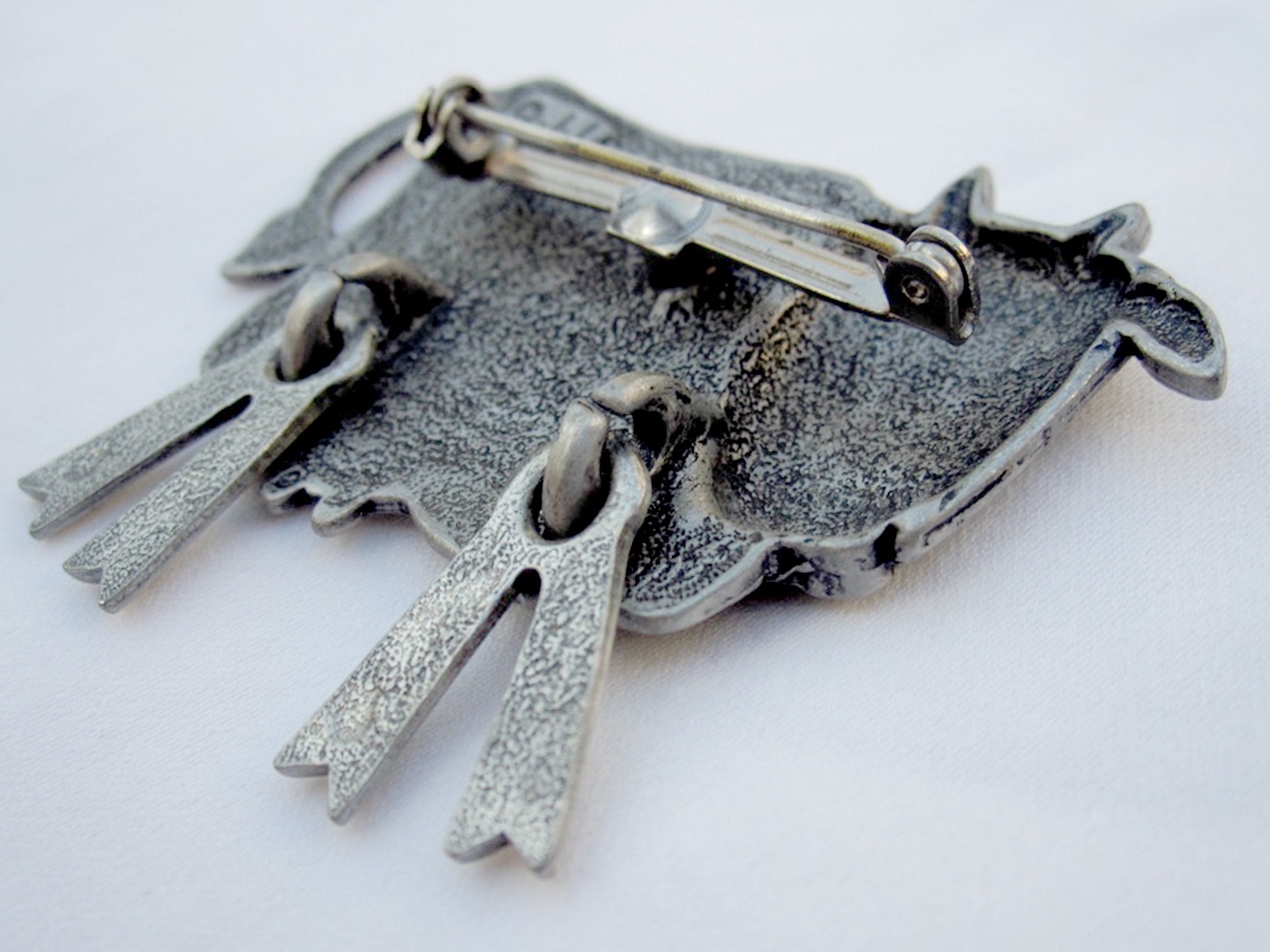 Vintage 1980s Fun JJ Jonette Jewelry Pewter Cow Brooch Pin Legs MOVE!!!