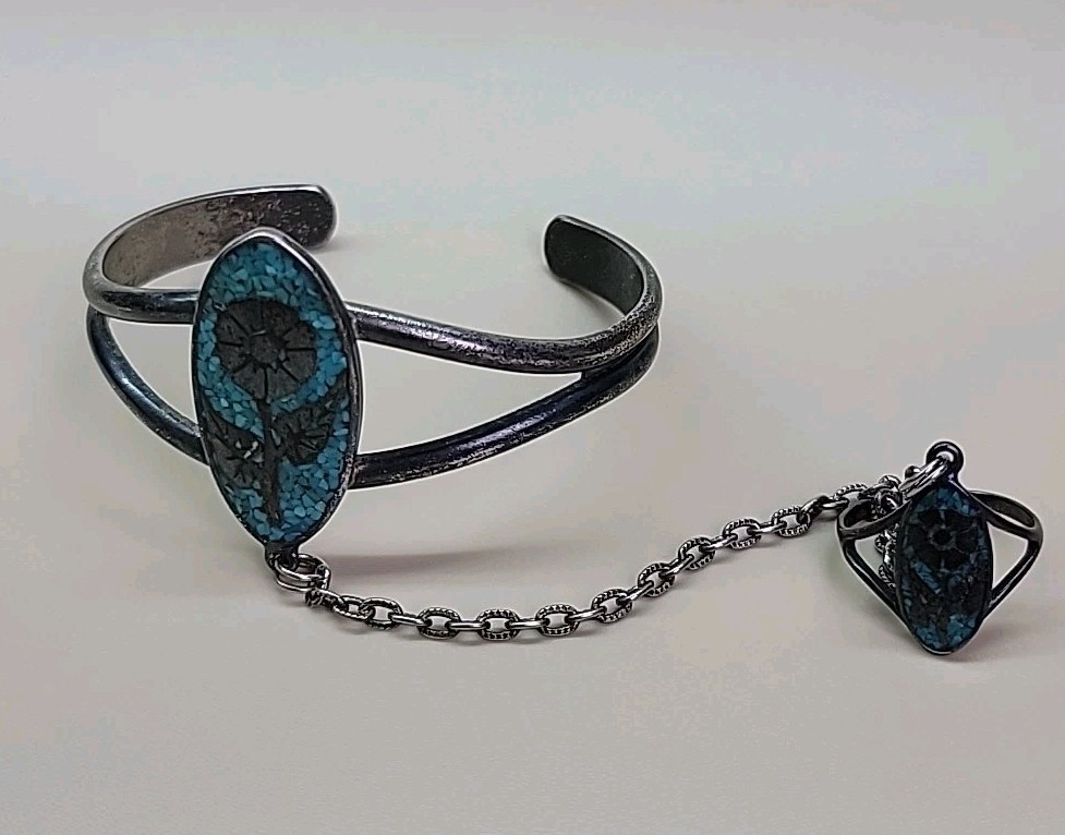 Vintage G&S 1987 Turquoise Colored & Silver Colored Bracelet Ring Set Size 7.5