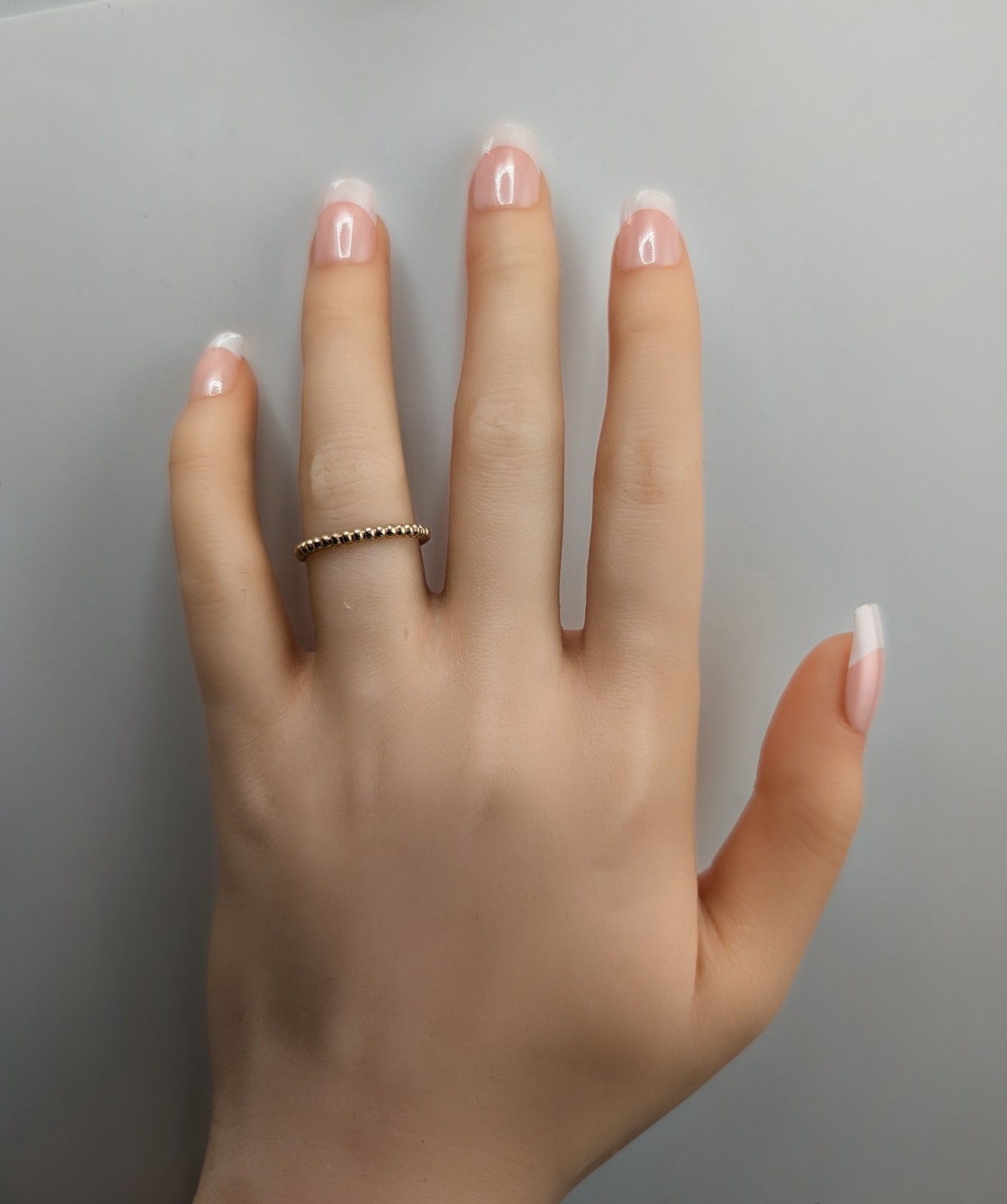 Beautiful 18K Yellow Gold Beaded Band Ring Size 6-3/4 Perfect Shape