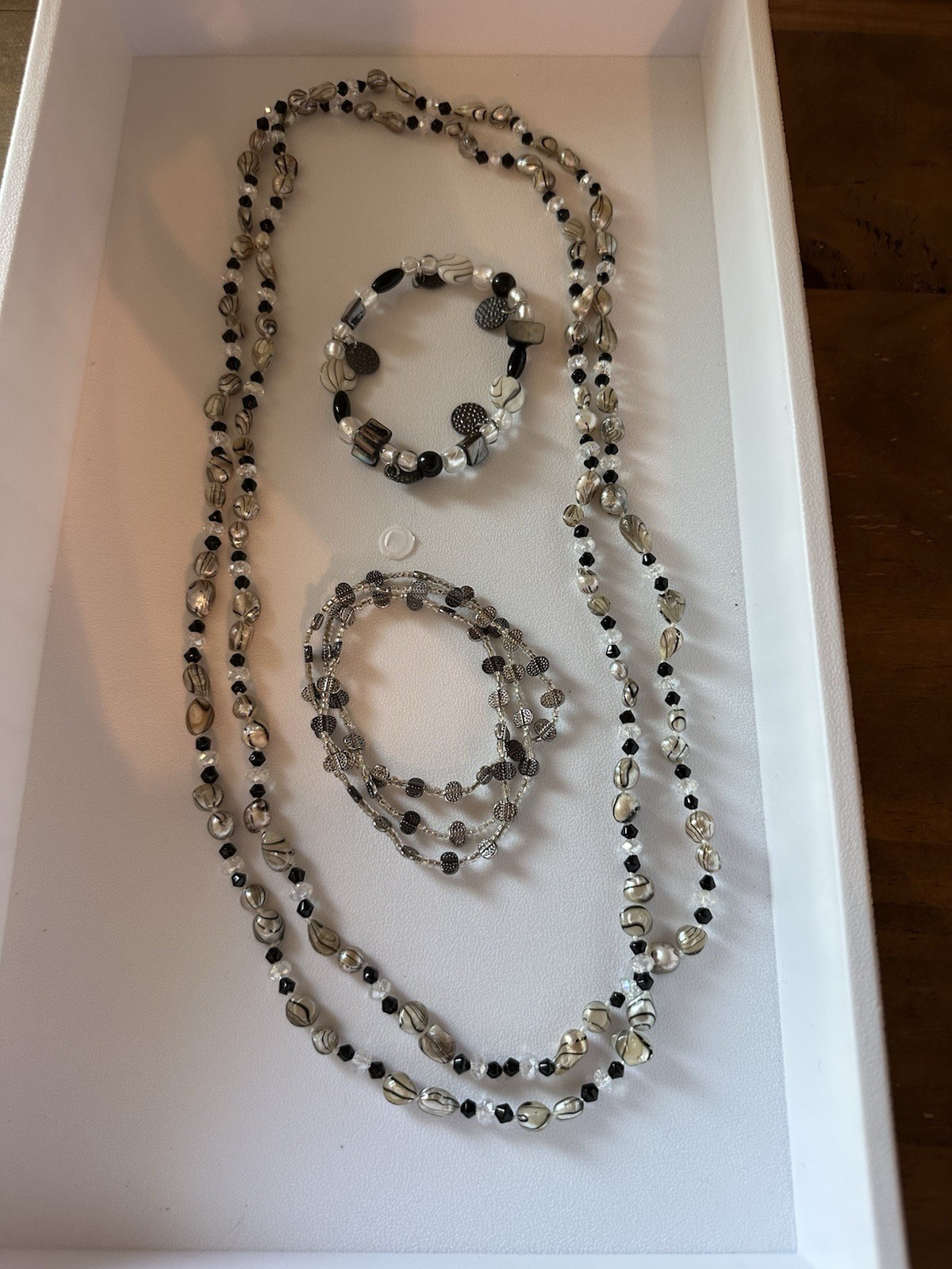 Vintage Black And Silver Glass Beaded Necklace 58” And 4 Stretch Bracelets