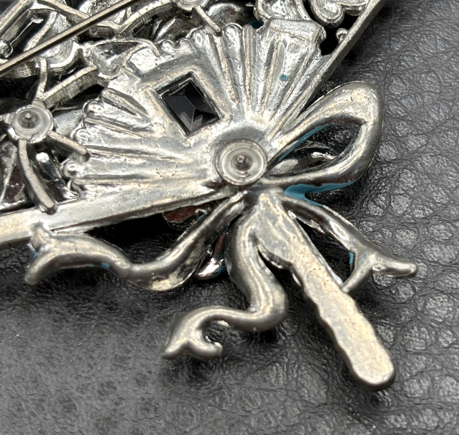 Vintage HUGE Deco Pot Metal Blue Enamel Flower Fan Ribbon Brooch Pin