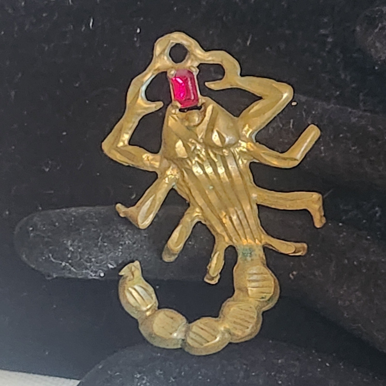 Vintage Gold bronze Tone Scorpion Pendant Red Rhinestone Eye Desert Zodiac