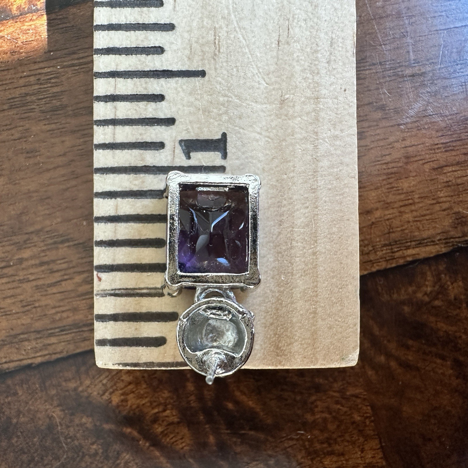 Vintage Pierced Dangle Earrings 1 Inch Purple Amethyst Glass Silver Gold Floral