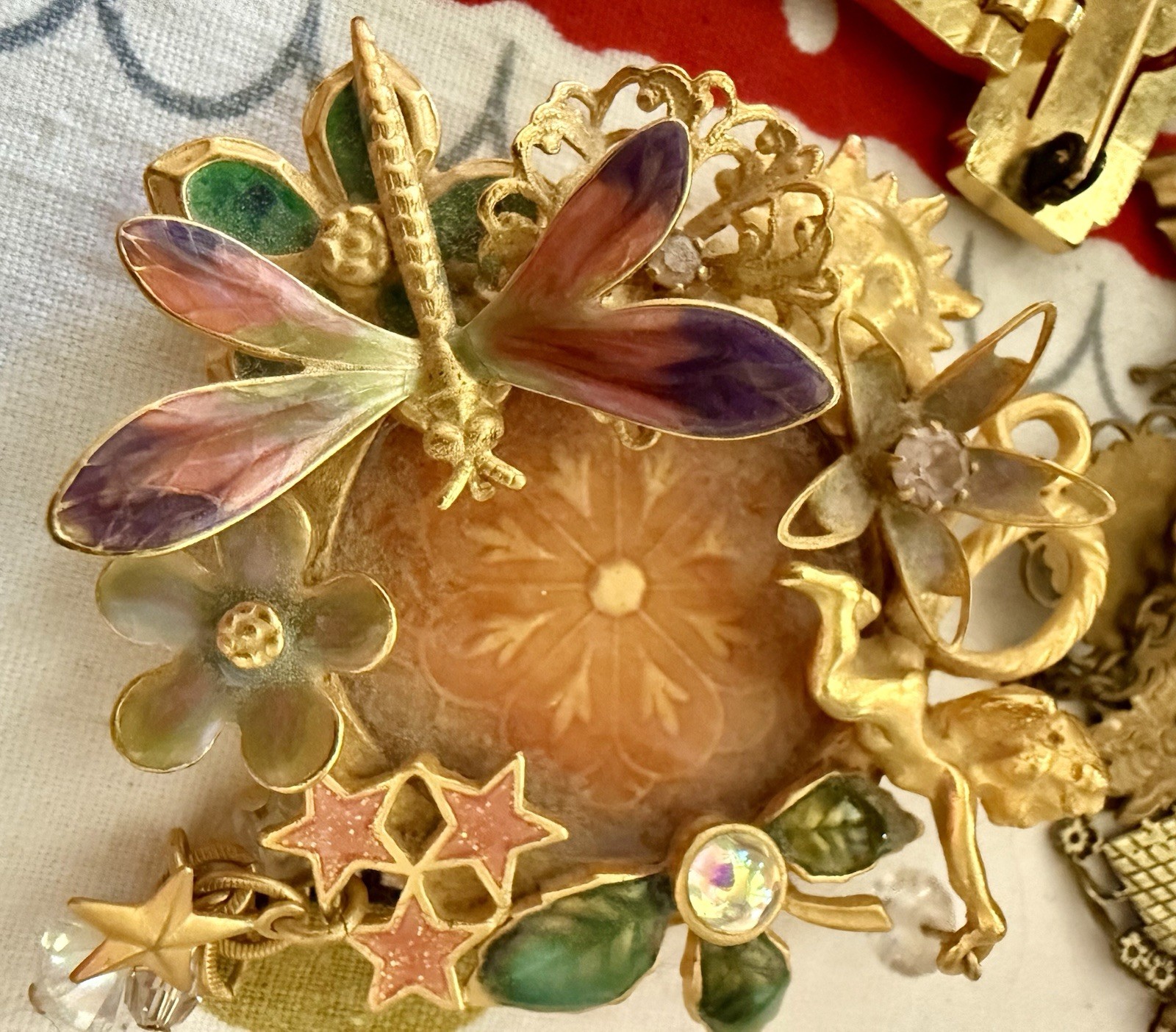 Kirks Folly Fairy Wishing Pool Pin Gold Tone Dragonfly Whimsical Brooch 2.5”