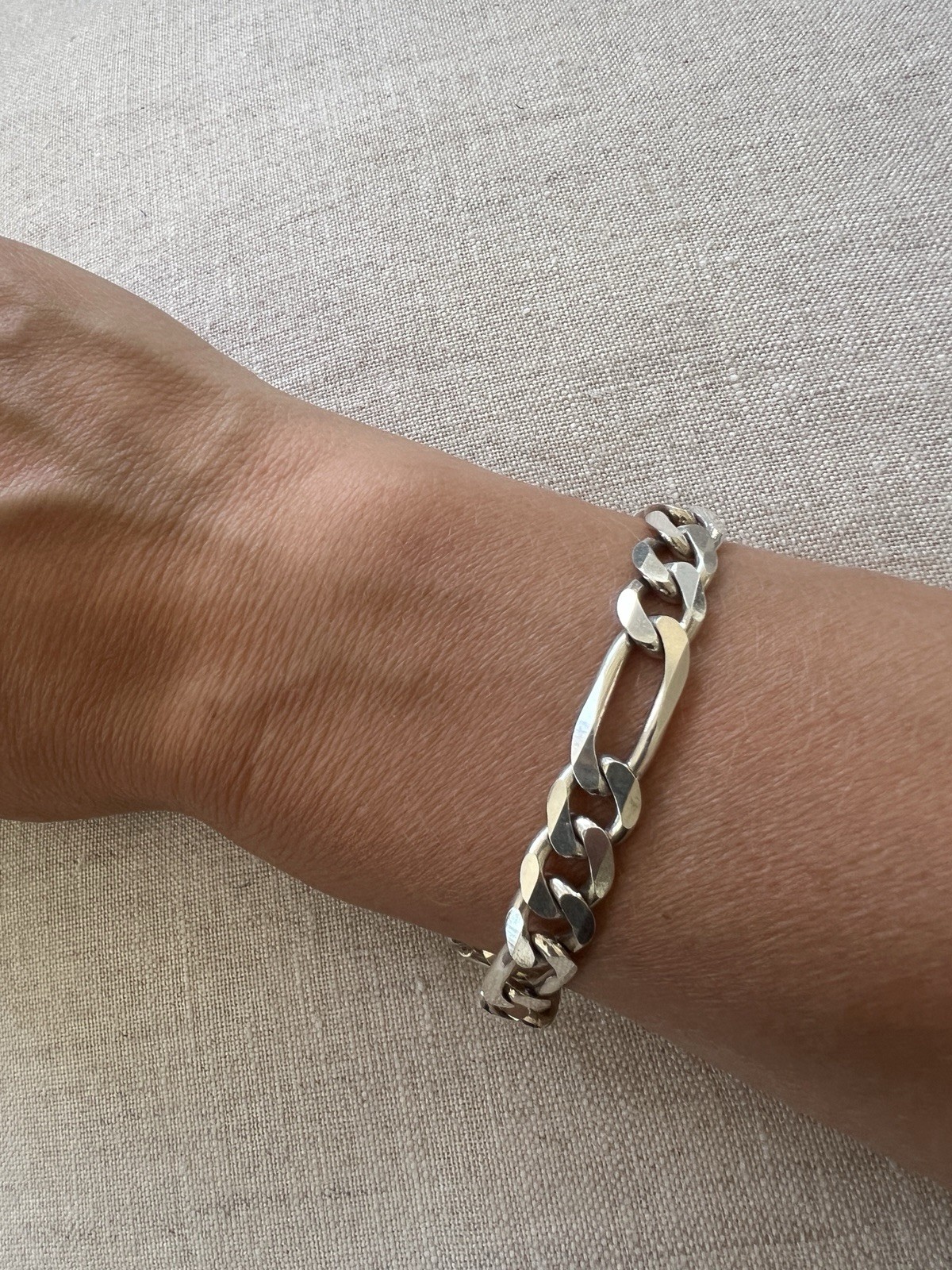 Vintage heavy solid 925 Italy AZ Sterling silver figaro chain bracelet 7.25”