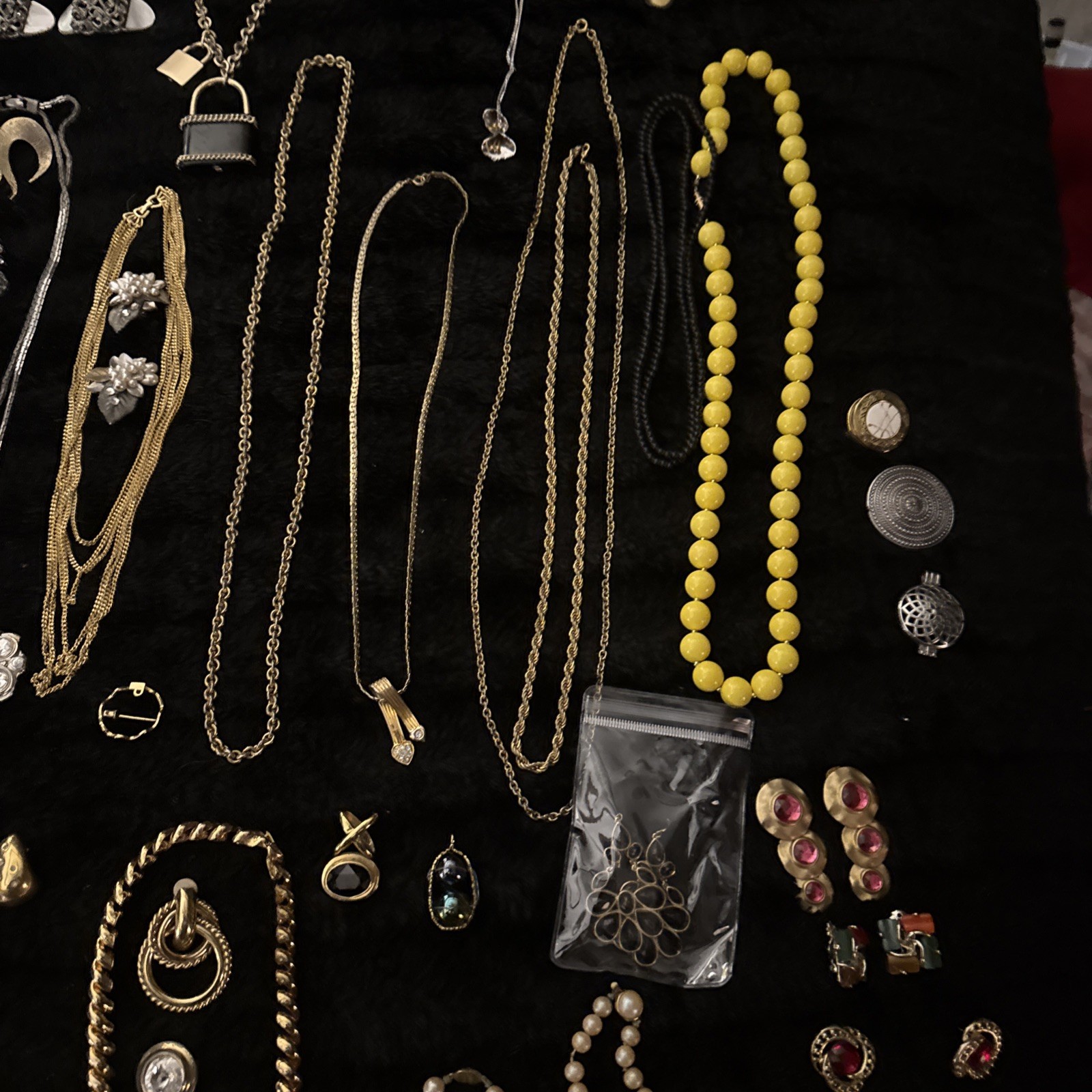 Huge Vintage Estate Costume Jewelry Lot Anne Klein Monet Napier 200+ pcs
