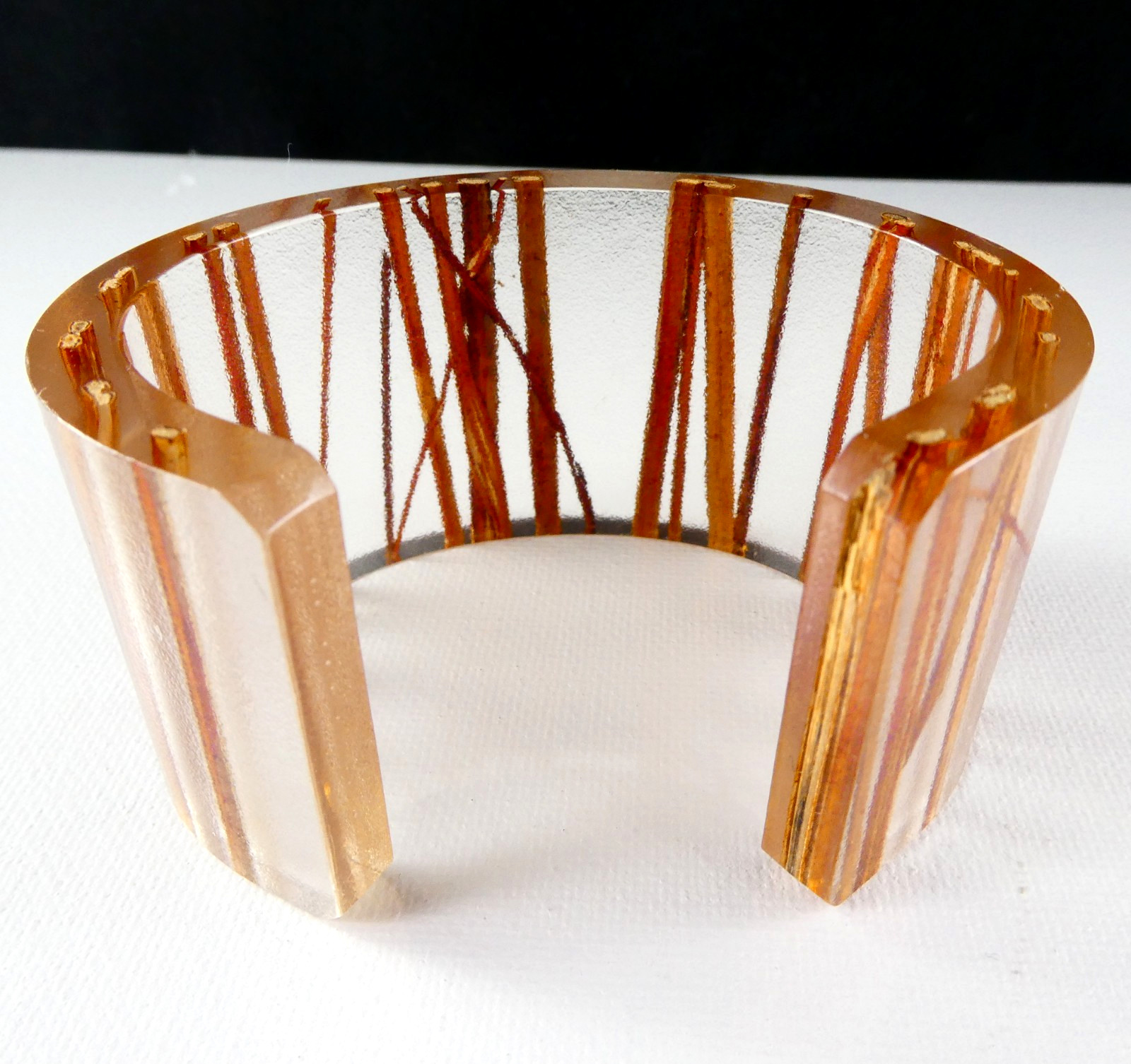 Vintage Lucite Modernist Cuff Bracelet Thick Chunky Brown Linear Inlays NICE!