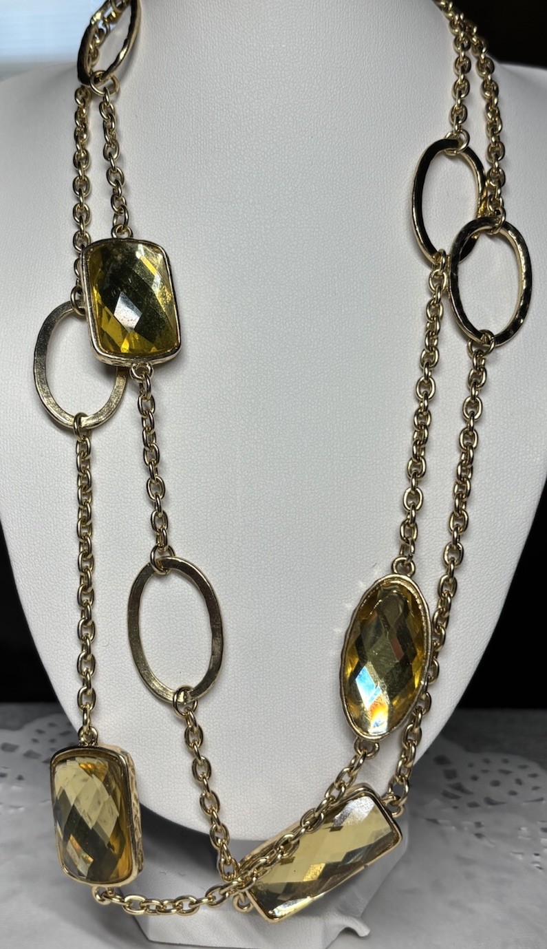 Vintage Necklace Faceted Acrylic VCLM Brown Yellow Green Stone 38” Metal