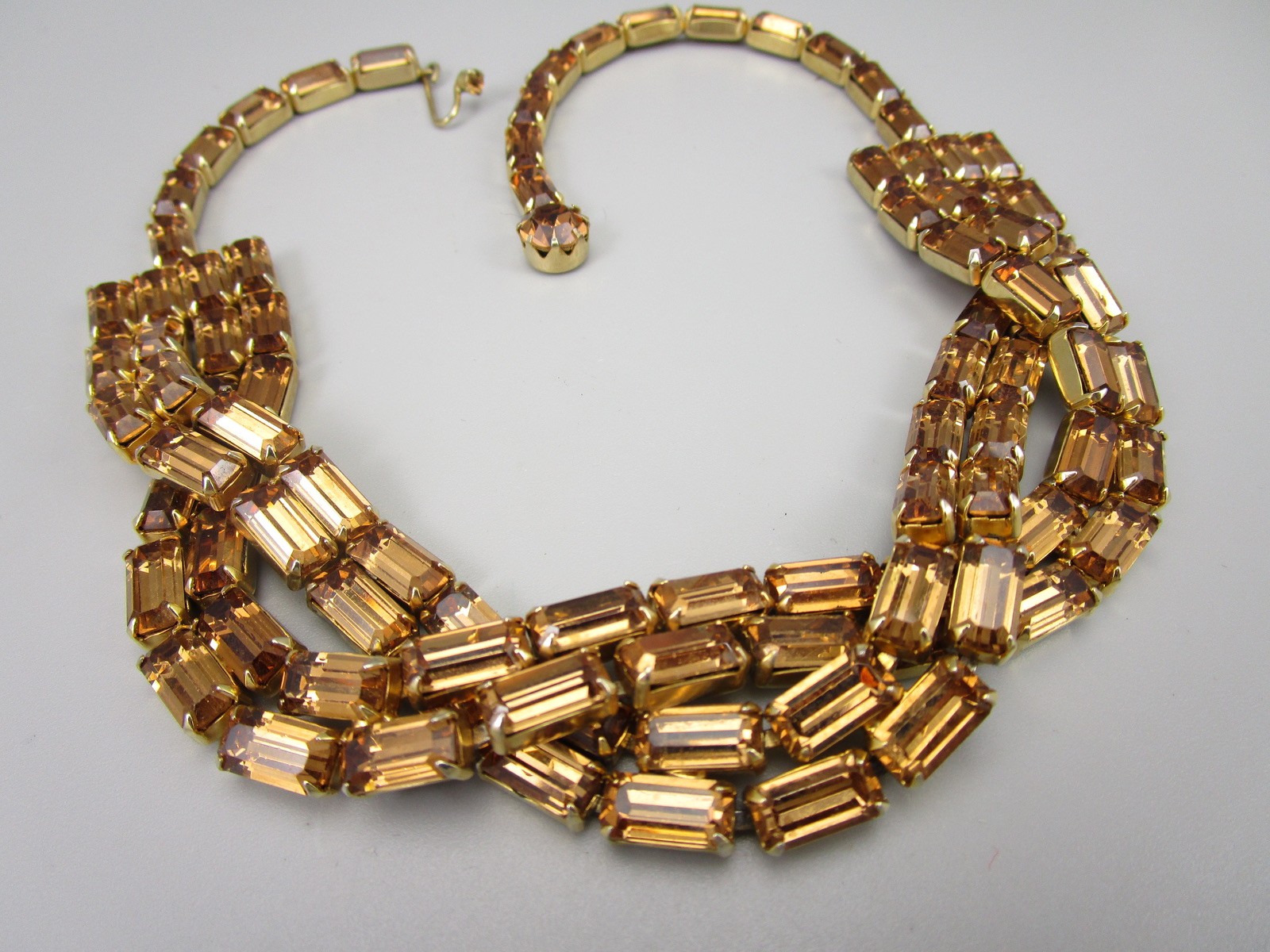 DAZZLING VINTAGE SIGNED WEISS TOPAZ RHINESTONE NECKLACE BRACELET EARRINGS SET