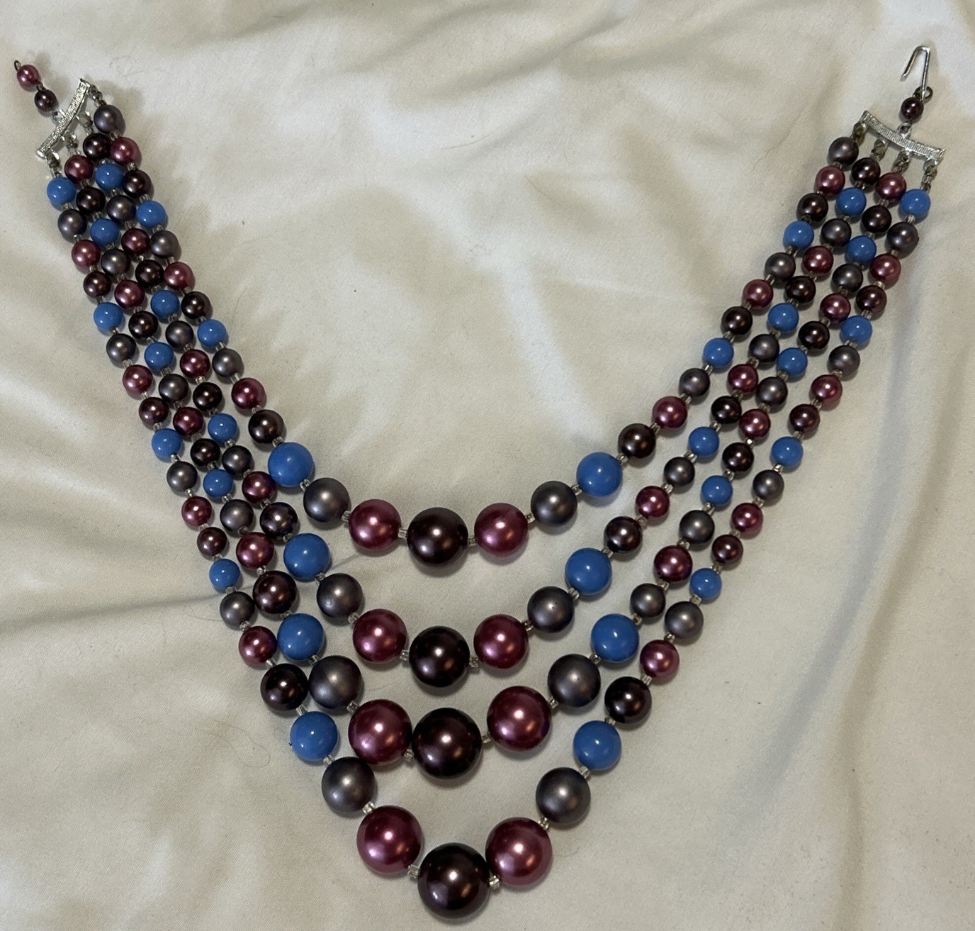 Vintage 4 Strand Purple Violet Rose & Blue Graduated Bead Necklace 17”