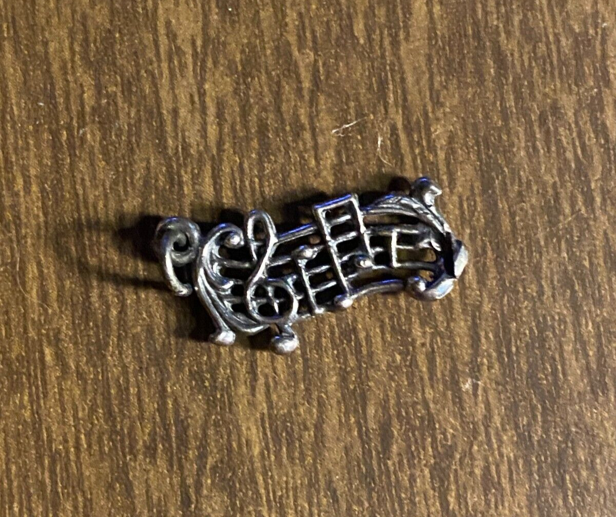 Vintage Musical Staff Stamped Silver Tone Charm Pendant Treble Clef Notes 7/8″
