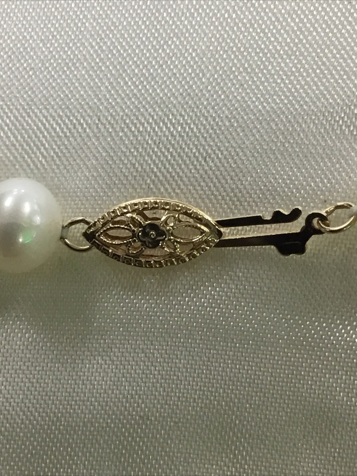 Natural Pearl 14K Gold Fish Hook Clasp Necklace 18” Long 7MM – 8MM