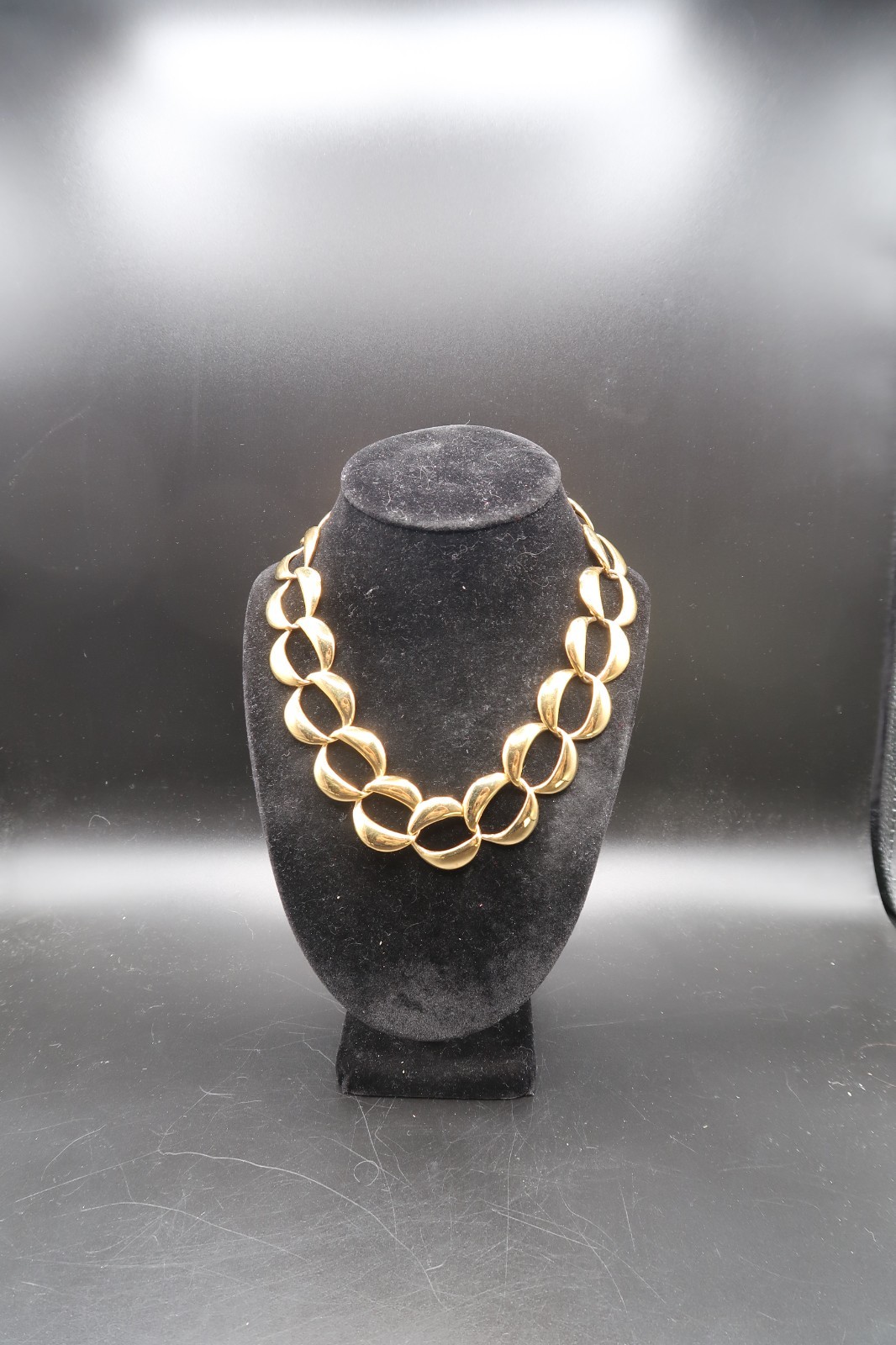 Vintage Napier Chunky Gold Tone Wide Articulated Link Necklace Jewelry
