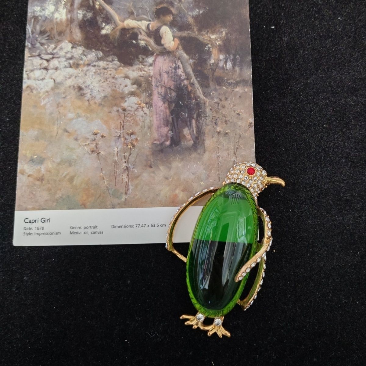 Trifari Vintage Green Jelly Belly Penguin Brooch Pin