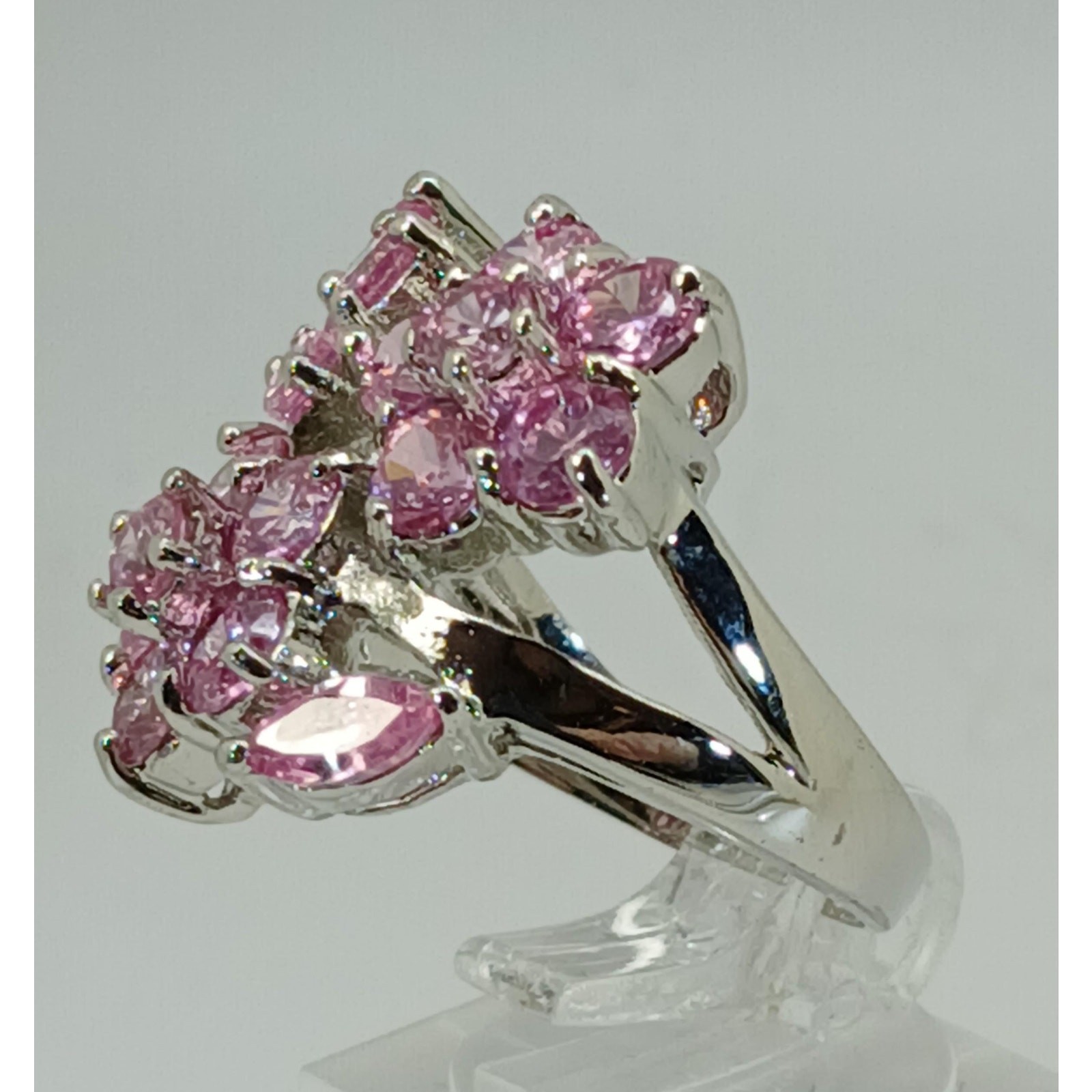 Vintage Ring Size 6.75 Silver Tone White Gold GP Purple Sim Diamond CZ Cocktail