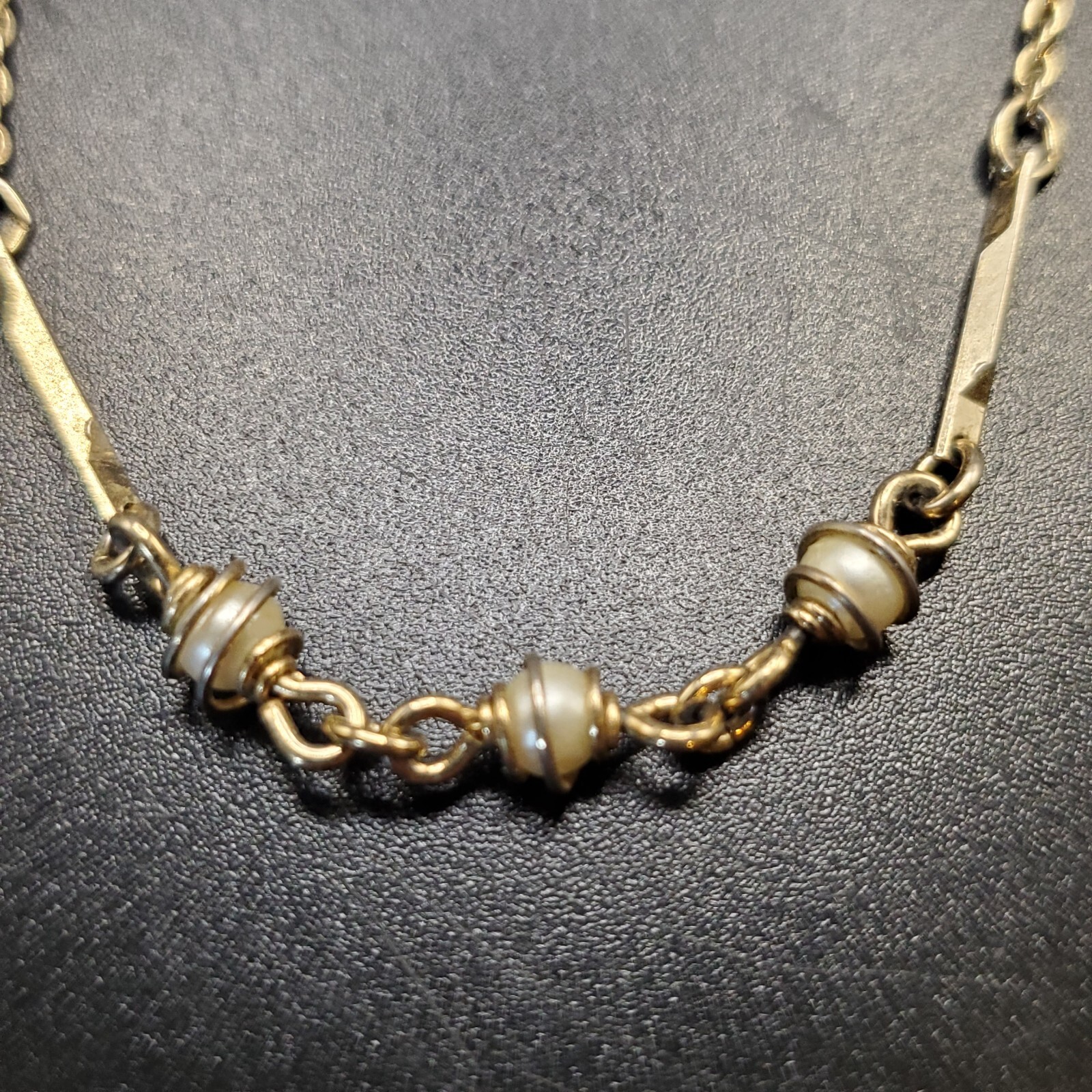 Choker Length Vintage Avon Dainty Wire Wrapped Pearl Necklace. Gold-Tone 14″
