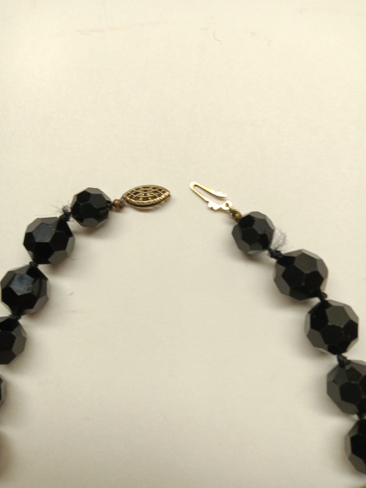 Vintage Black Onyx Faceted Beaded Necklace 64 grams 16” Gold-Tone Fishhook Clasp