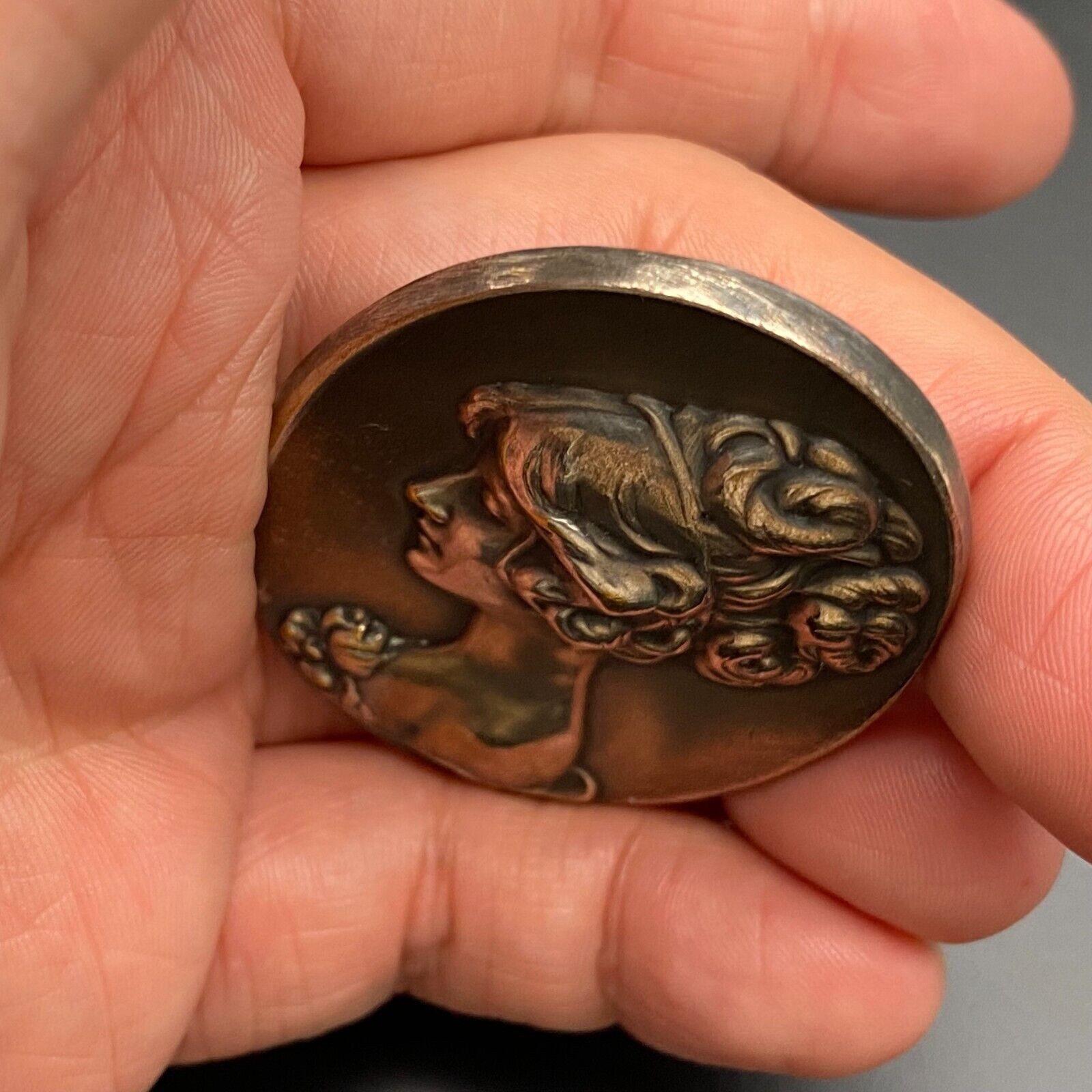 Vintage Art Nouveau Cameo Lady Portrait Oval Silver Pin Brooch