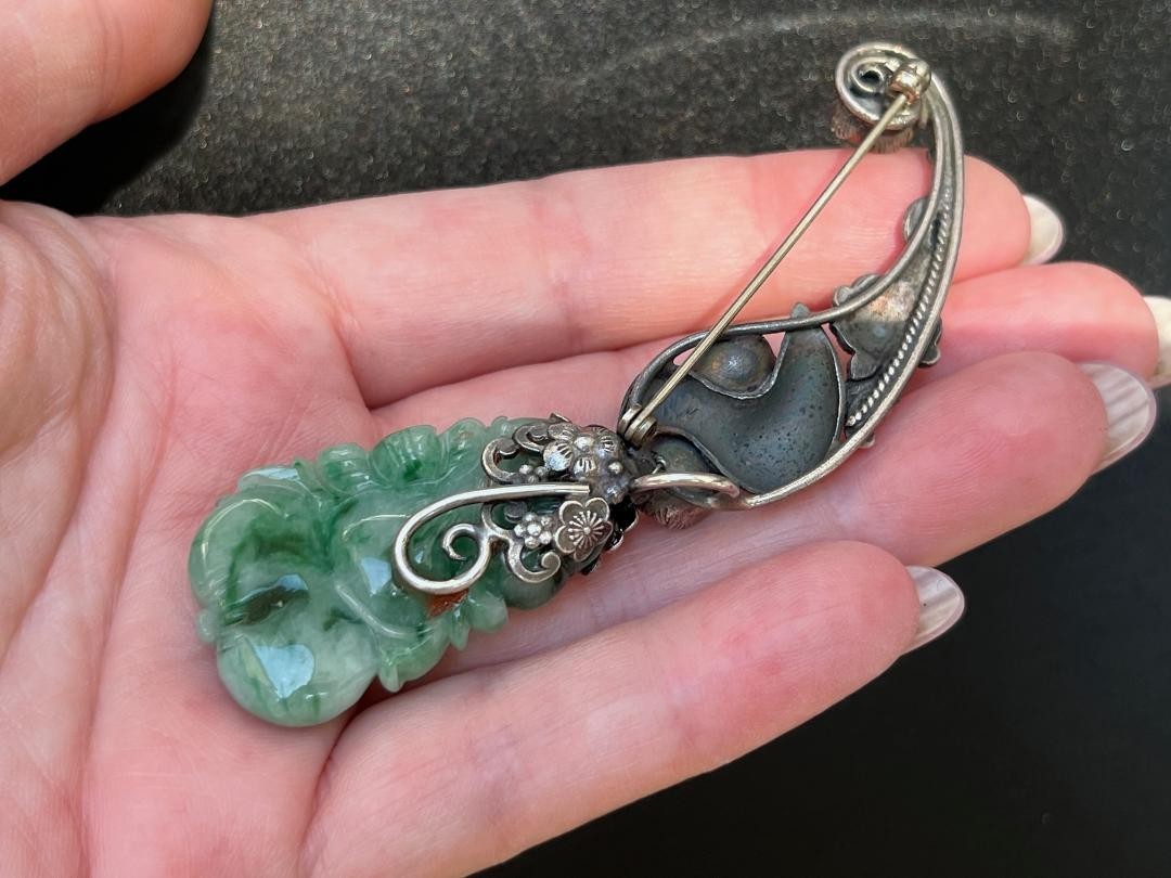 Estate Vtg Chinese Export Carved Green Jadeite Jade 925 Sterling Silver Brooch