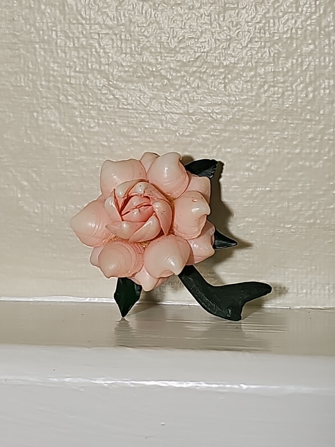 Vintage Handmade Pink Sea Shell Flower Brooch Pin 1.75 Inch